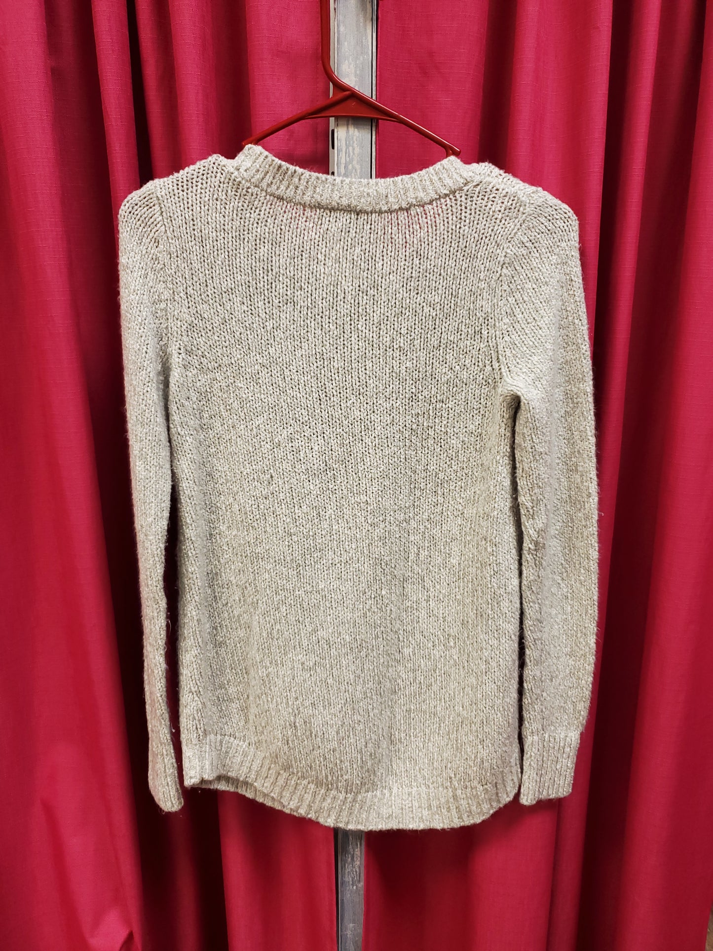 Loft Grey Sweater. Size S. RS 37