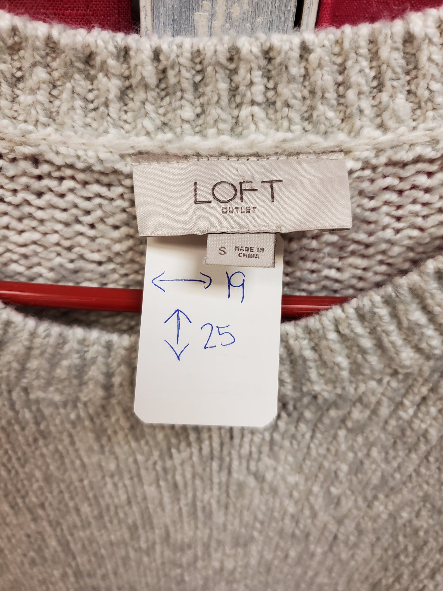 Loft Grey Sweater. Size S. RS 37