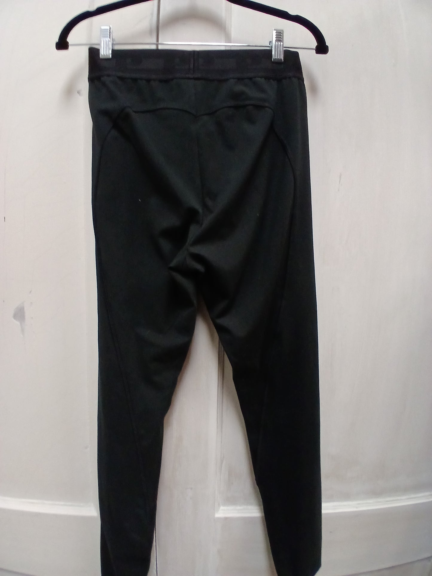 Victoria Secrets Pink Active Black Leggings Size Large RS 58