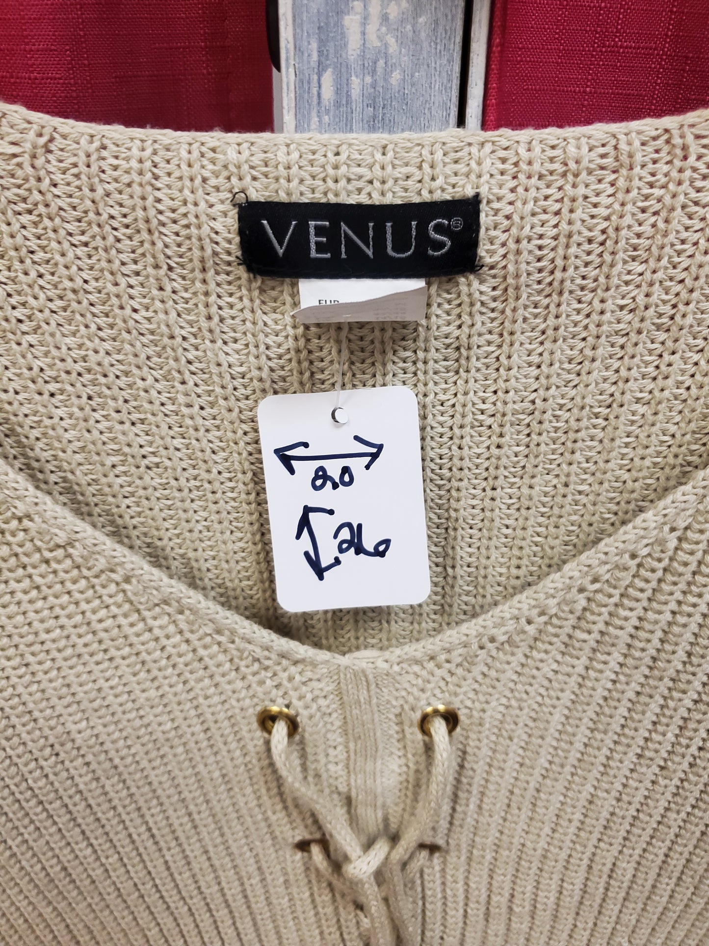 Venus Cream Knitted Sweater. Size M. RS 99