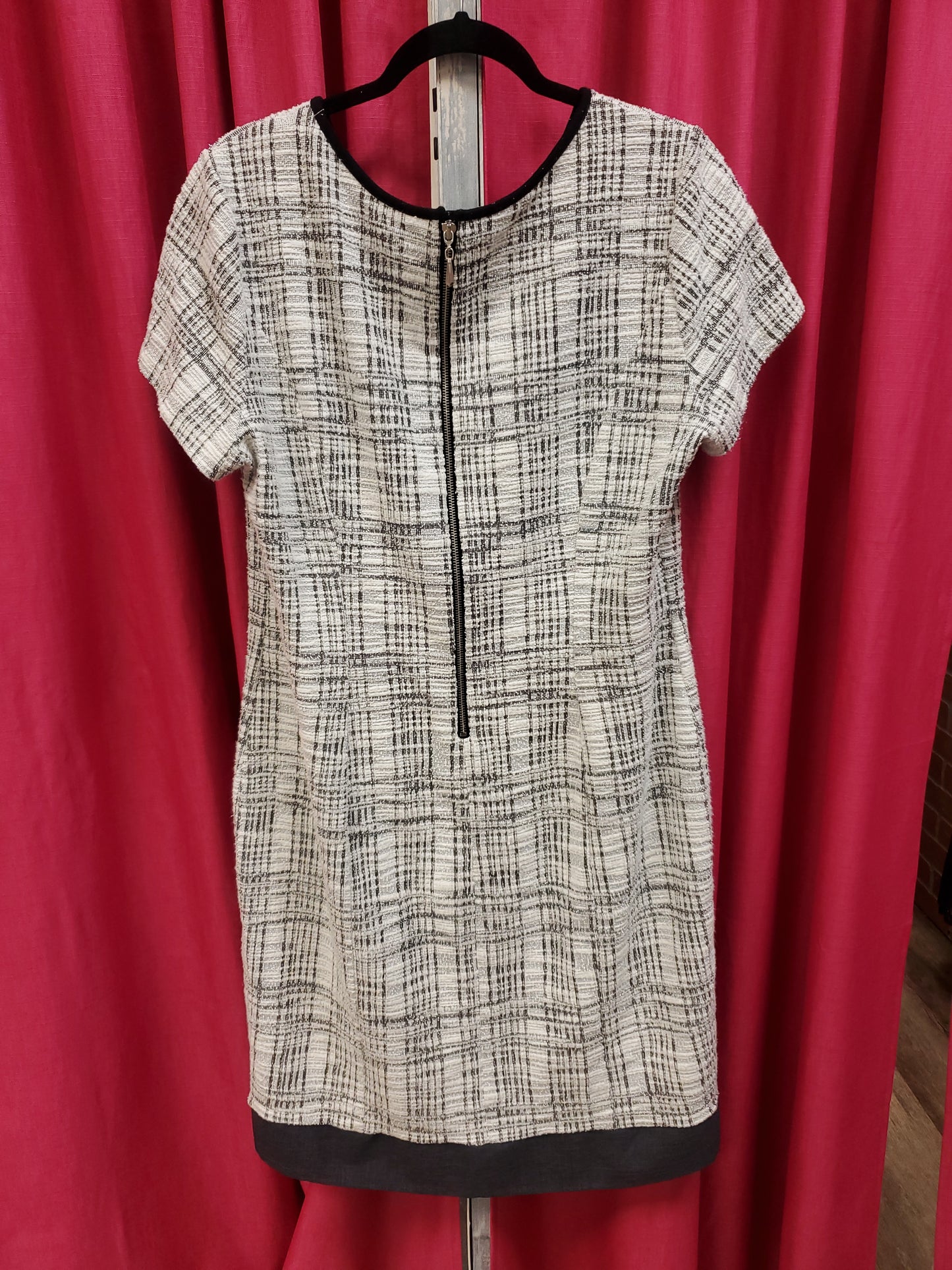 CB Vintage Dress. Size 16. RS 99 - Scarlett's Riverside Boutique 