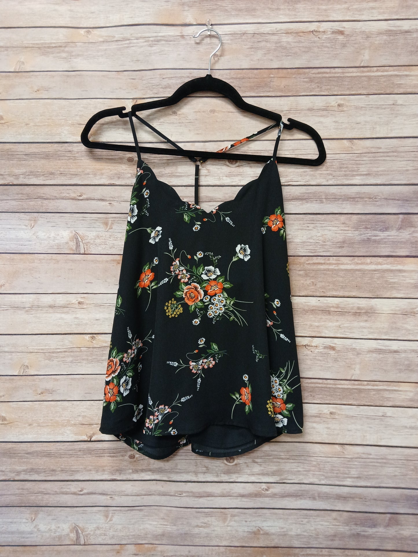 Nine Britton Black & Orange Floral Spaghetti Crop. Size M. RS 99