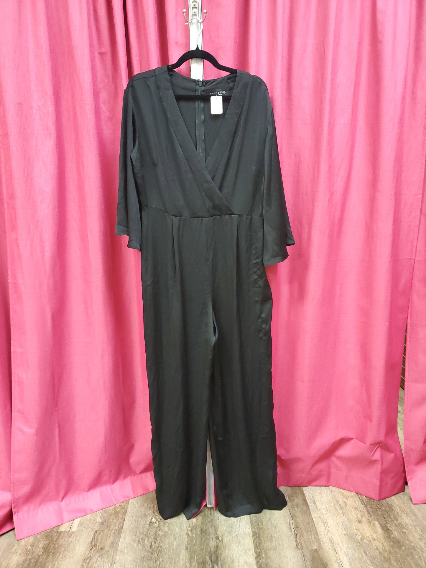 Truth & Fable Black Silk Jumpsuit. Size L. RS 99