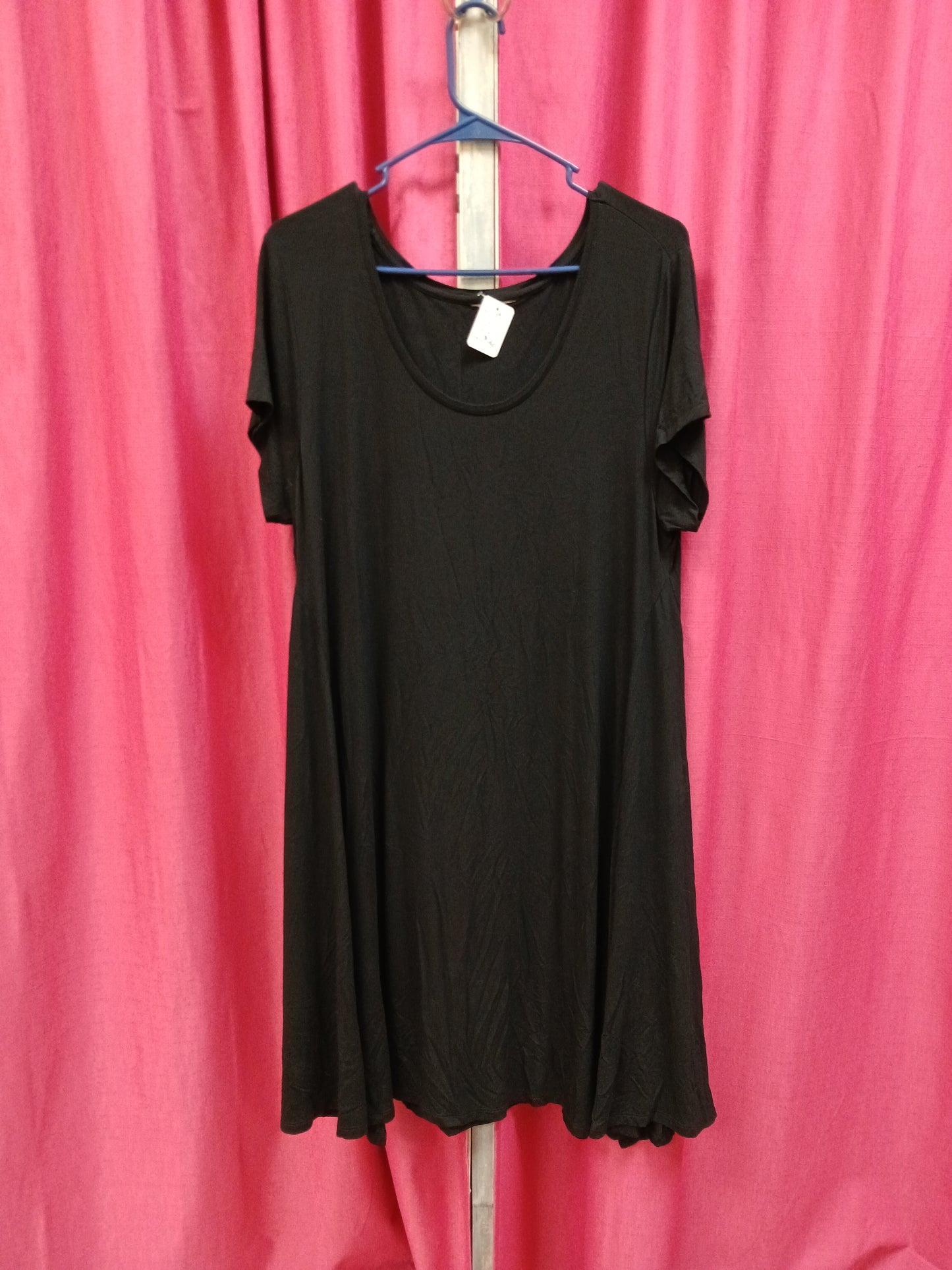 Black Tshirt Dress. Size L. RS 99