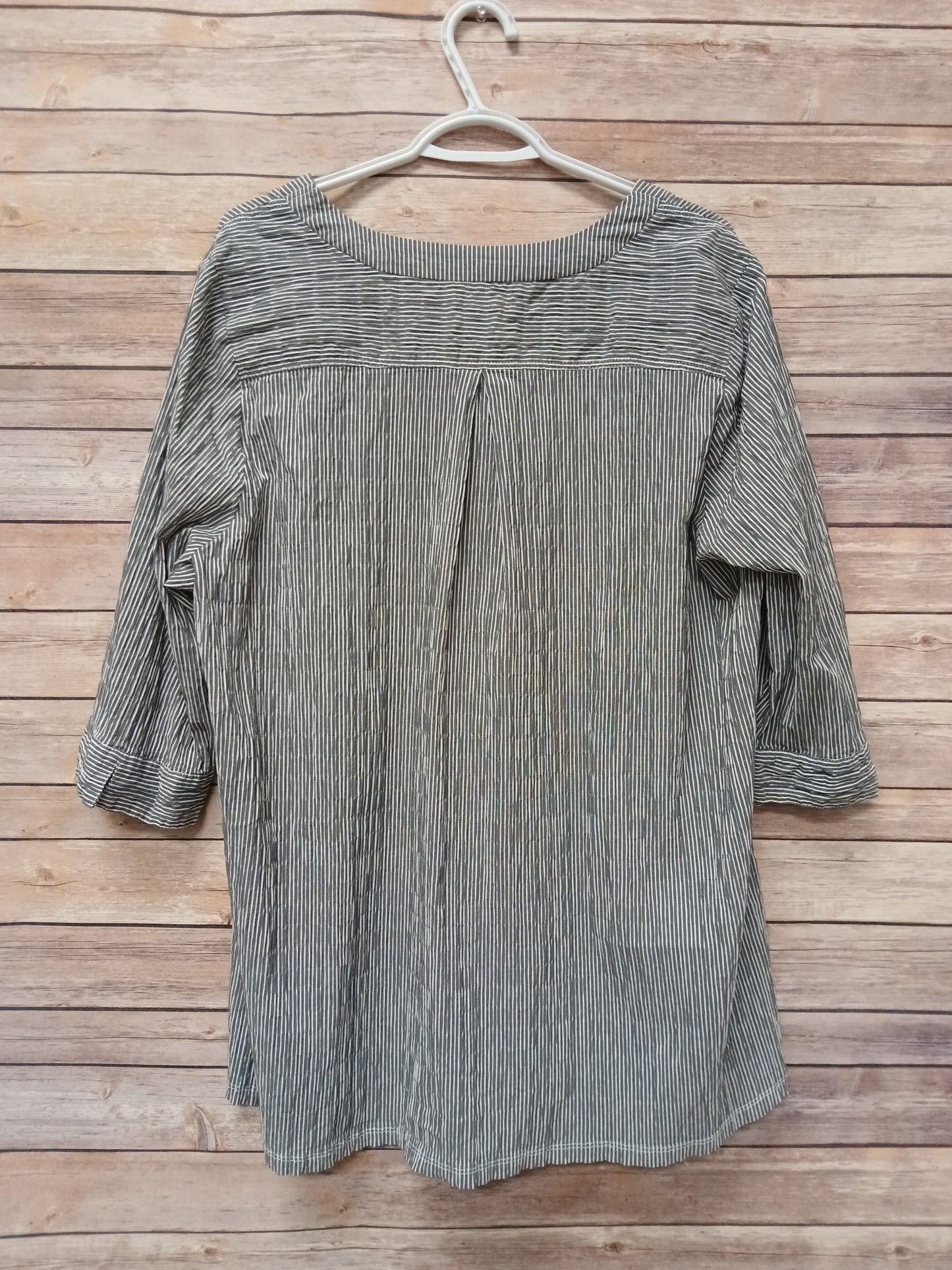 Ulla Popken Grey & White Striped Blouse. Size 20/22. RS 68 - Scarlett's Riverside Boutique 