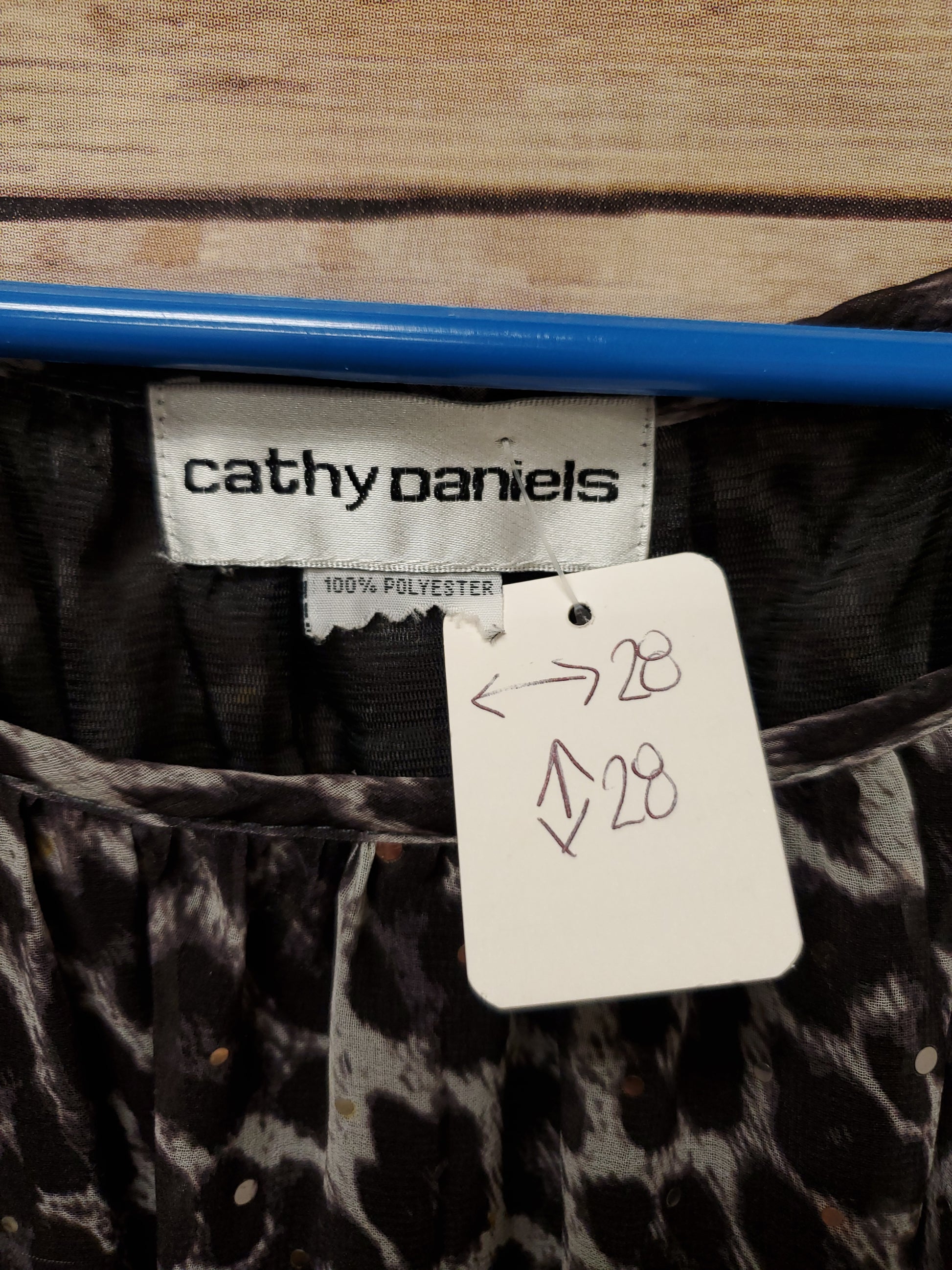 Cathy Daniel's Animal Print Blouse. Size 2X. RS 68 - Scarlett's Riverside Boutique 