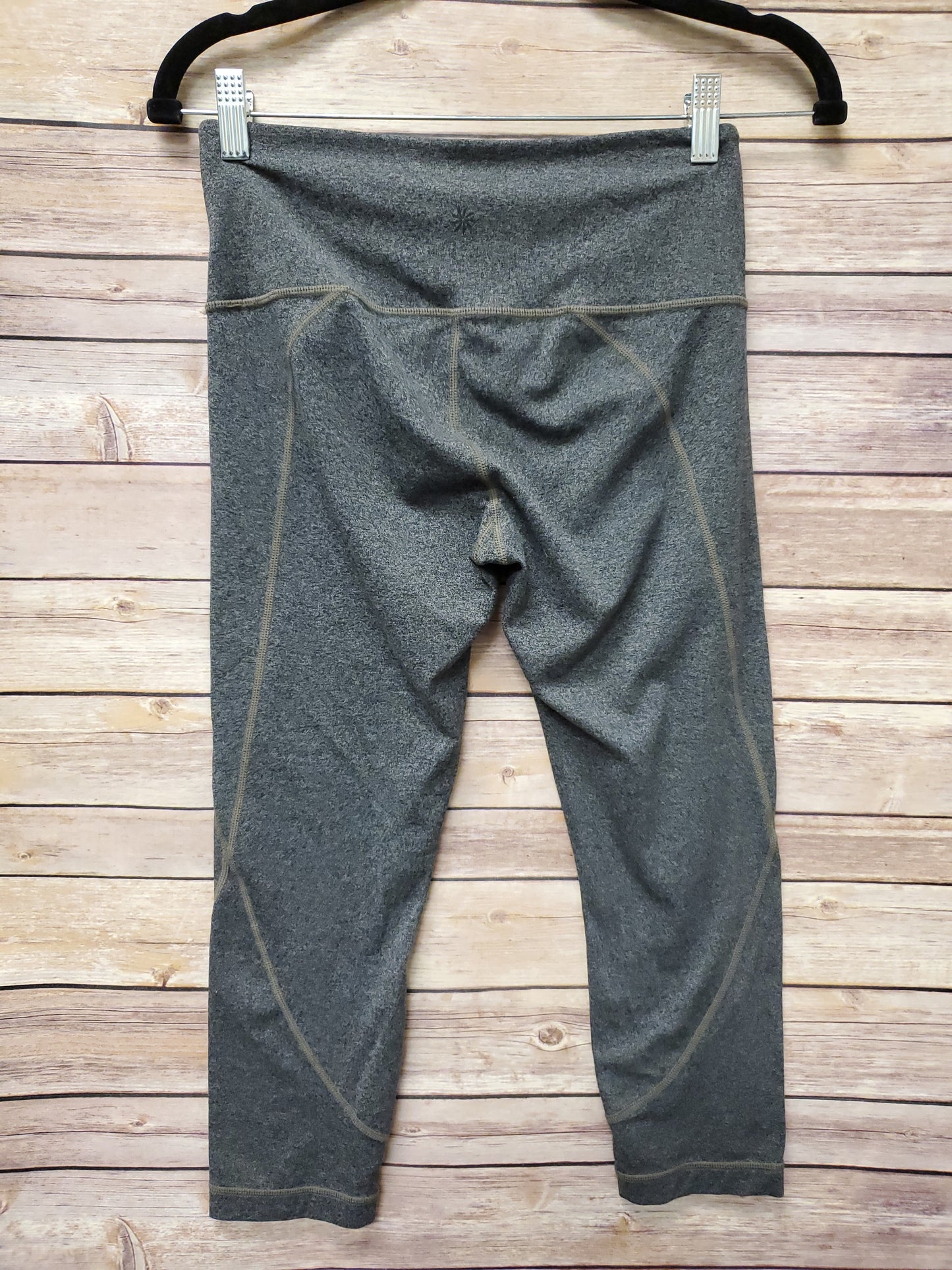 Athleta Grey Legging Capris. Size S. RS 99. - Scarlett's Riverside Boutique 