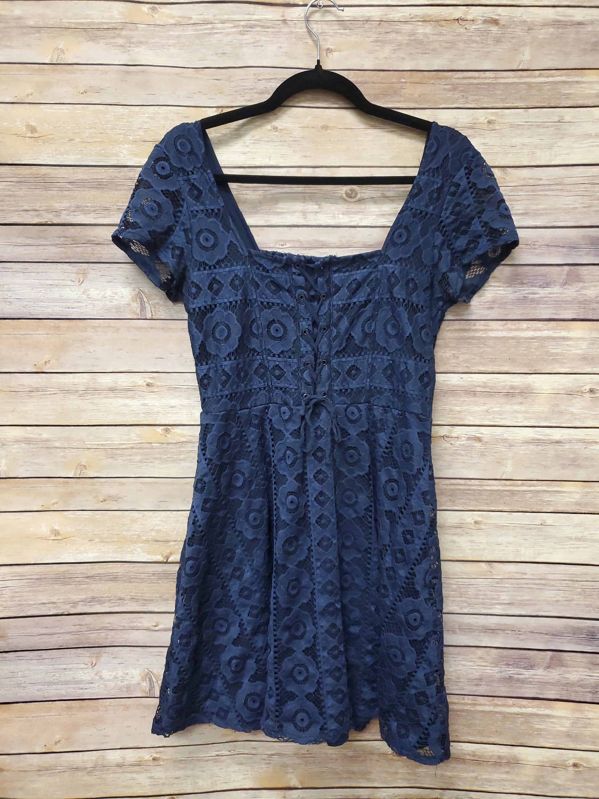 Aeropostale Navy Lace Dress. Size L. RS 99. - Scarlett's Riverside Boutique 