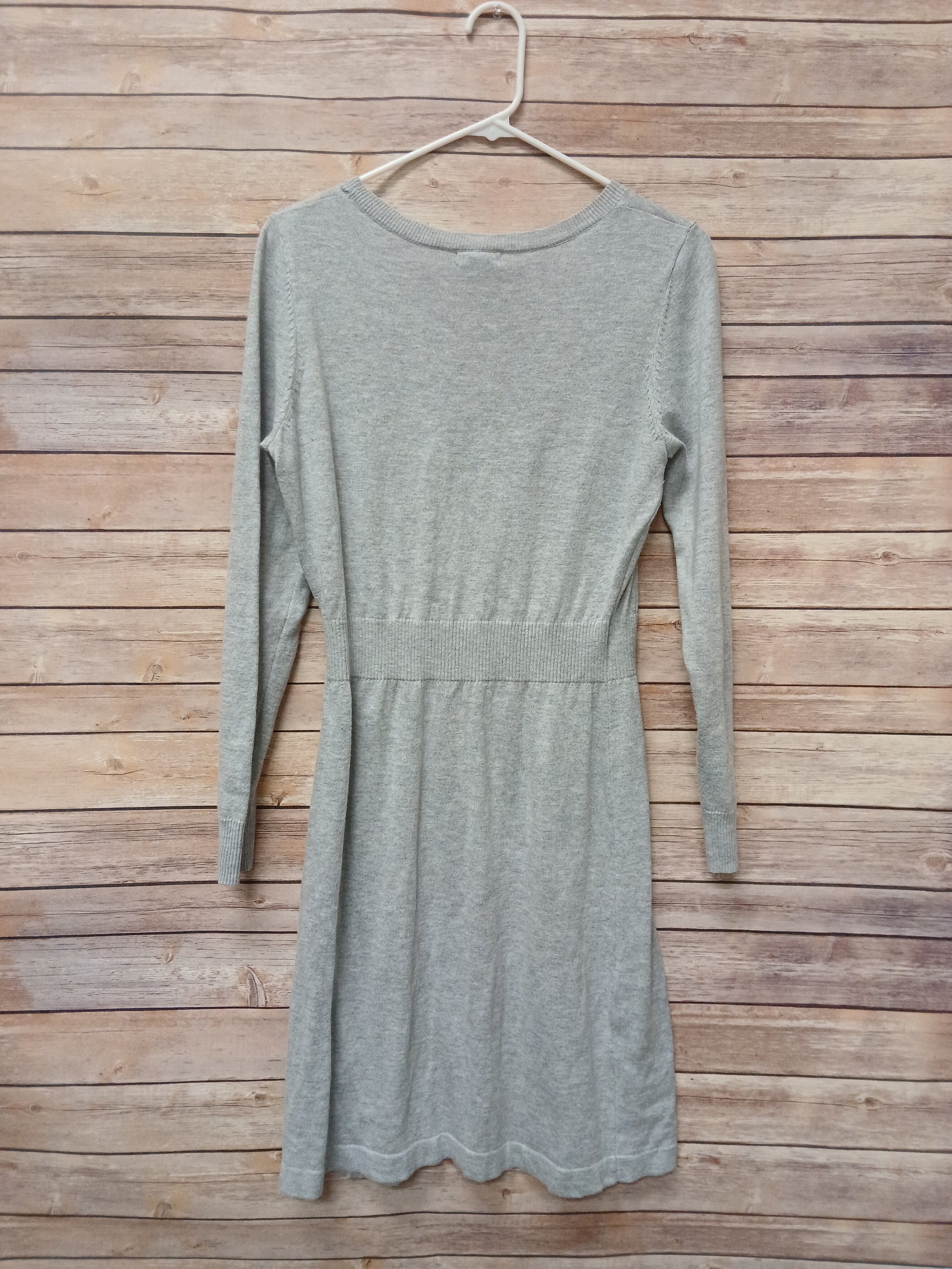 Old Navy Grey Sweater Dress. Size M. RS 84 - Scarlett's Riverside Boutique 