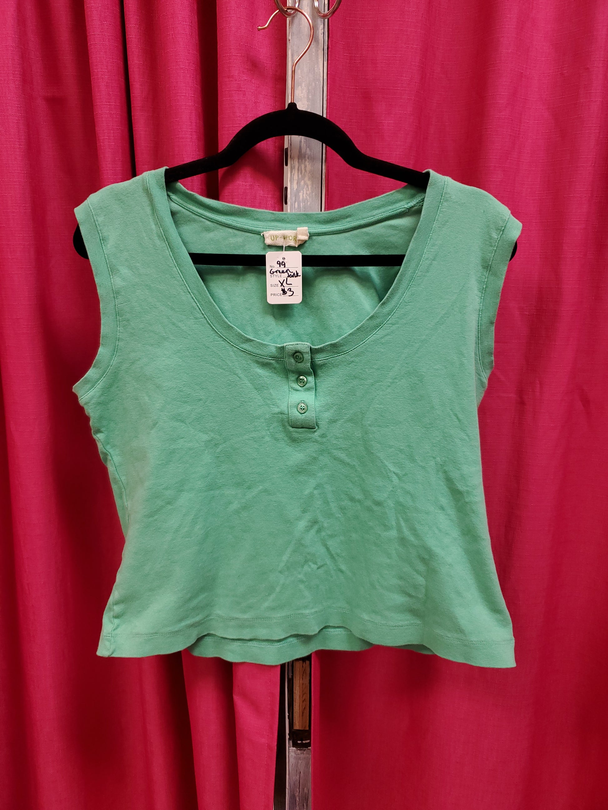 Up-Sportif Green Crop. Size XL. RS 99 - Scarlett's Riverside Boutique 