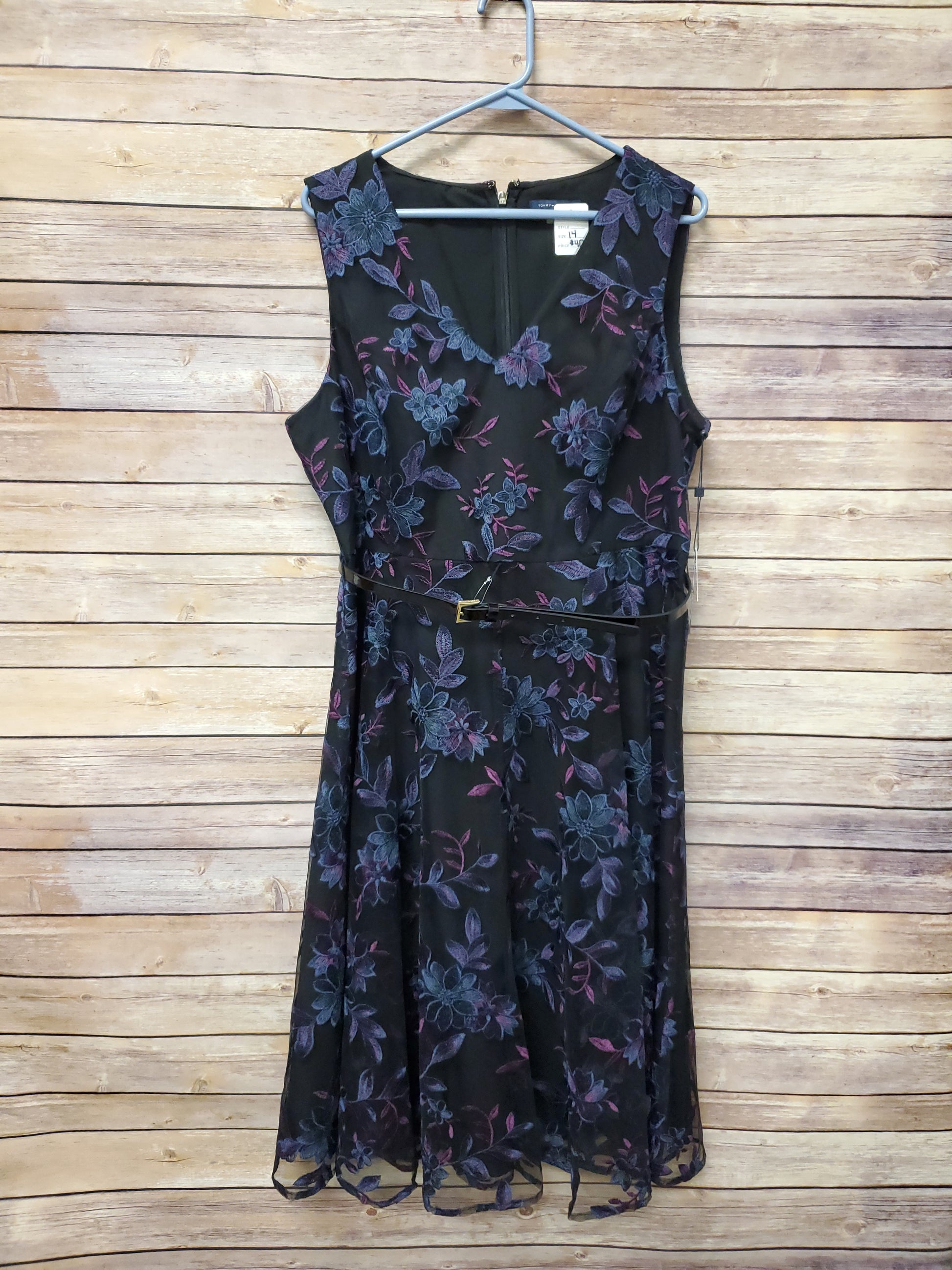 Tommy Hilfiger Black Floral Lace Dress. NWT. Size 14. RS 2. - Scarlett's Riverside Boutique 