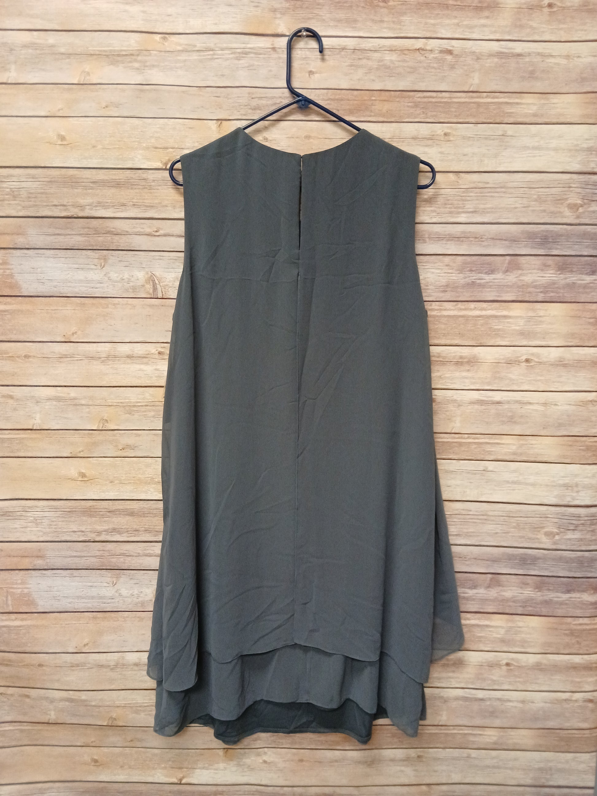 SLNY Charcoal Dress. Size 18. RS 2. - Scarlett's Riverside Boutique 