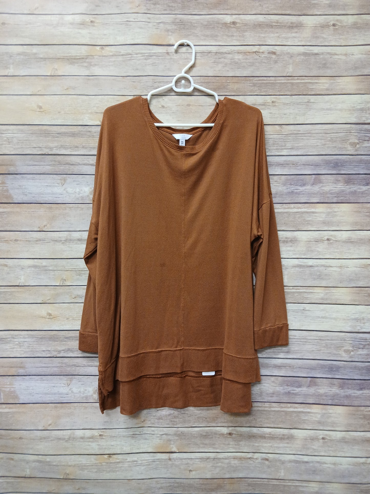 Time and Tru Rust Sweater. Size 2XL. RS 68 - Scarlett's Riverside Boutique 