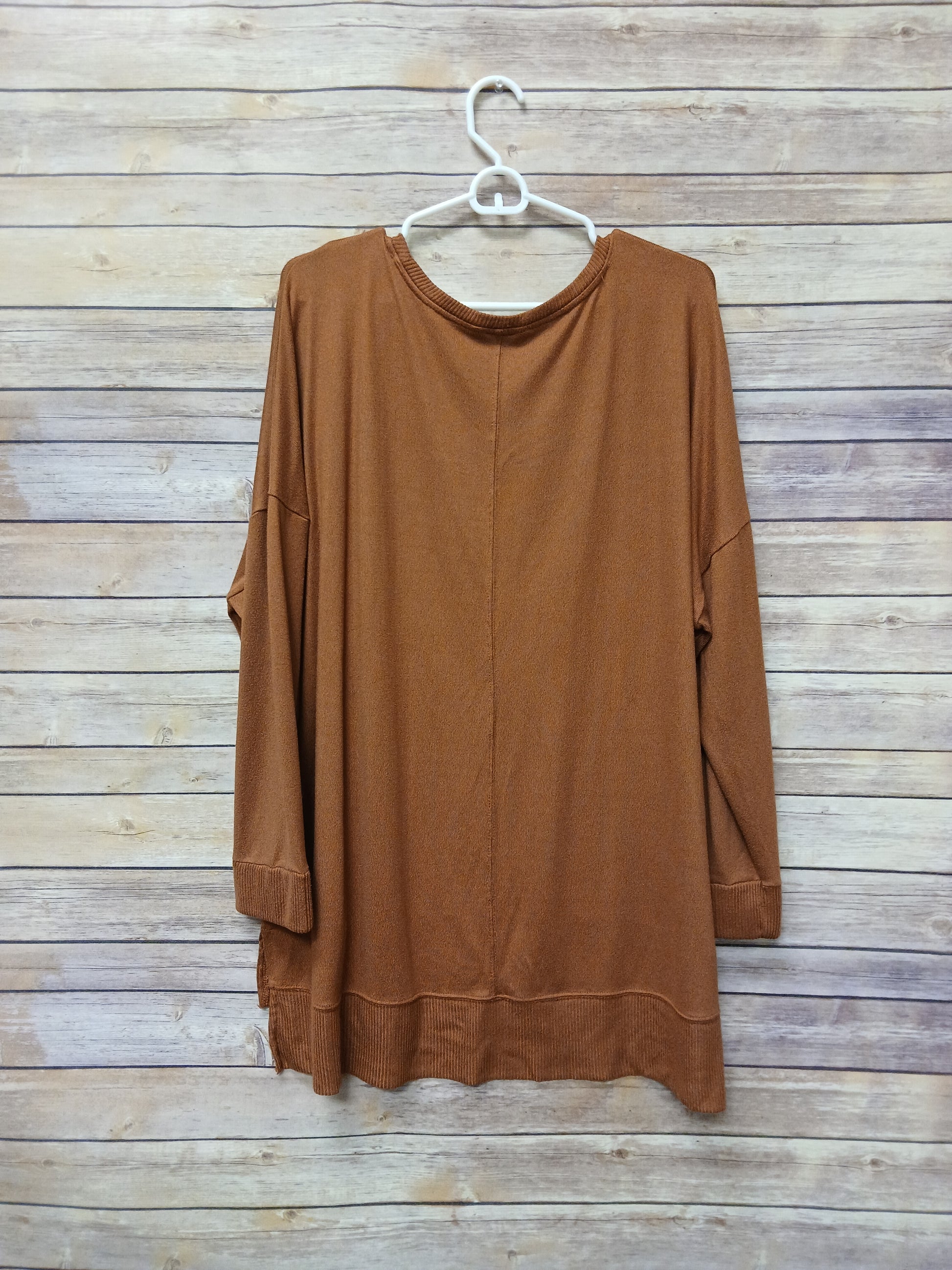 Time and Tru Rust Sweater. Size 2XL. RS 68 - Scarlett's Riverside Boutique 