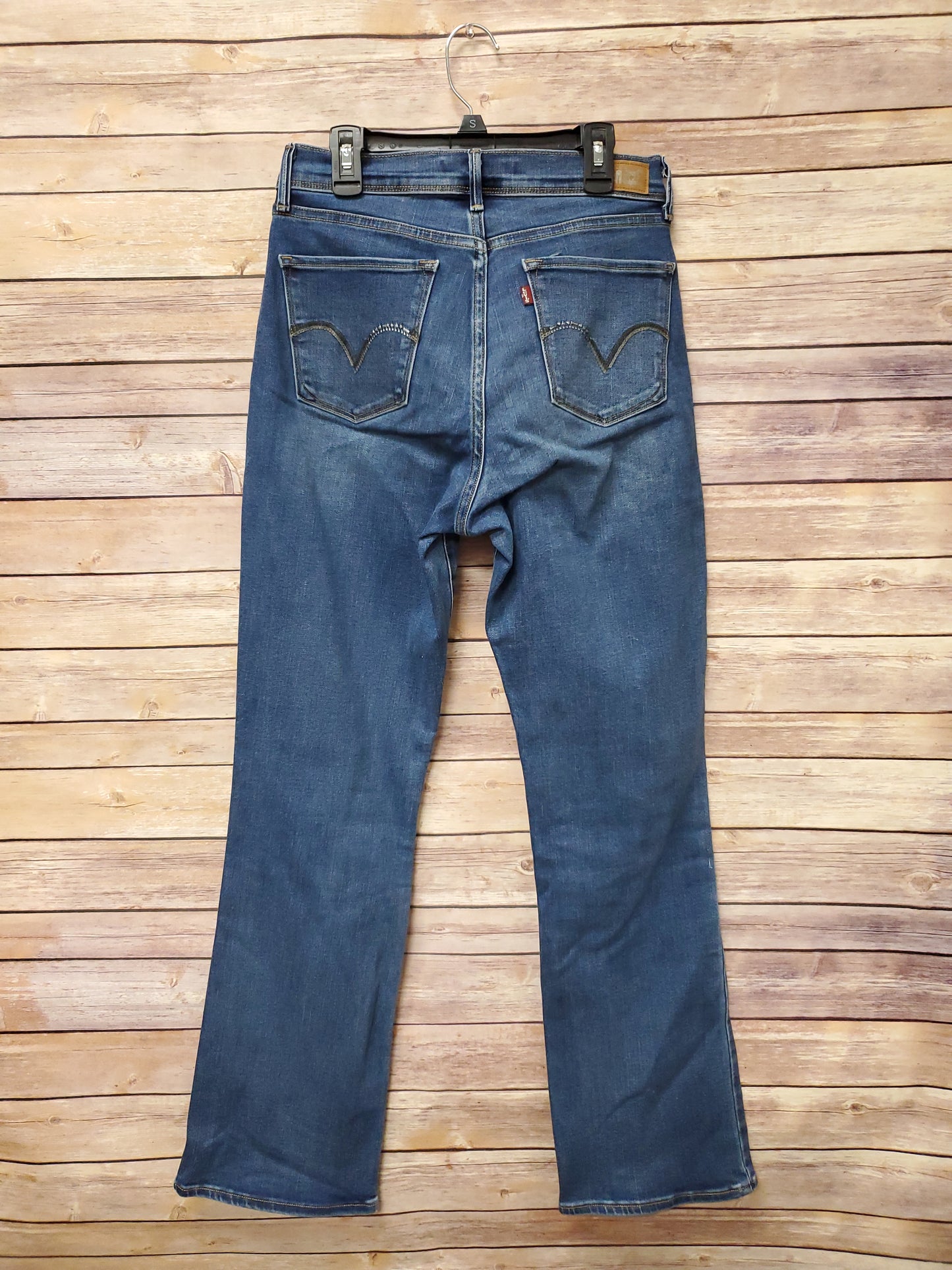 Levi Perfectly Slimming Bootcut Size 6 RS 73