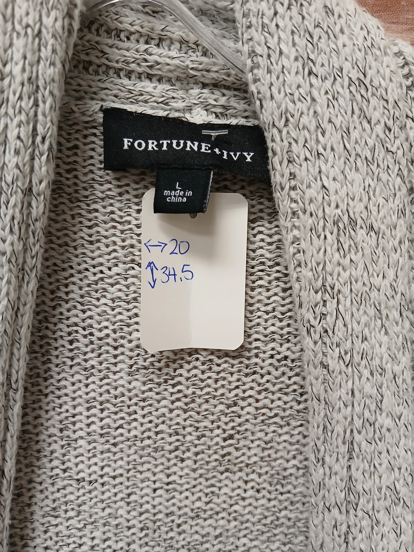 Fortune + Ivy Grey Cardigan. Size L. RS 21