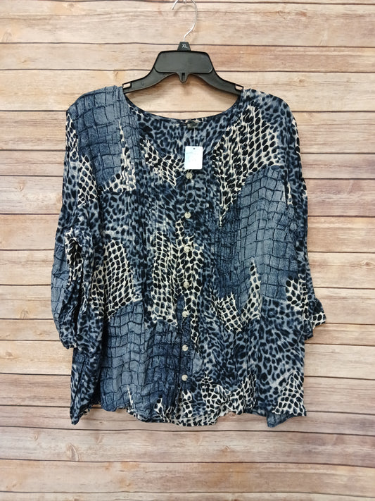 Animal Print Blouse. Size 2X/3X. #68