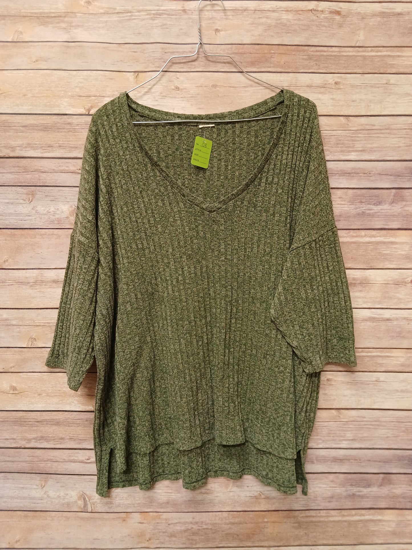 Green Sweater Blouse. Size 2XL. RS 68