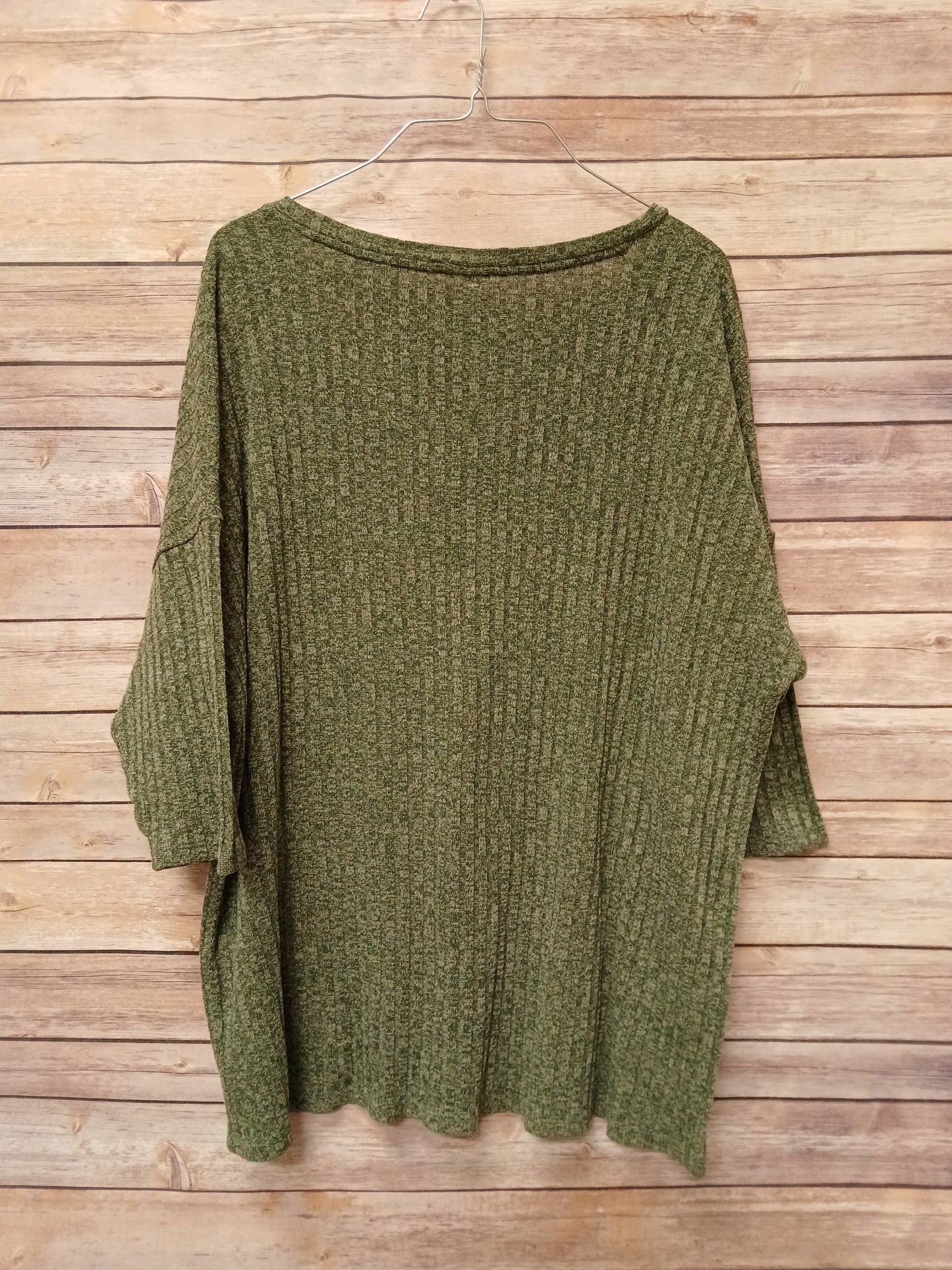 Green Sweater Blouse. Size 2XL. RS 68