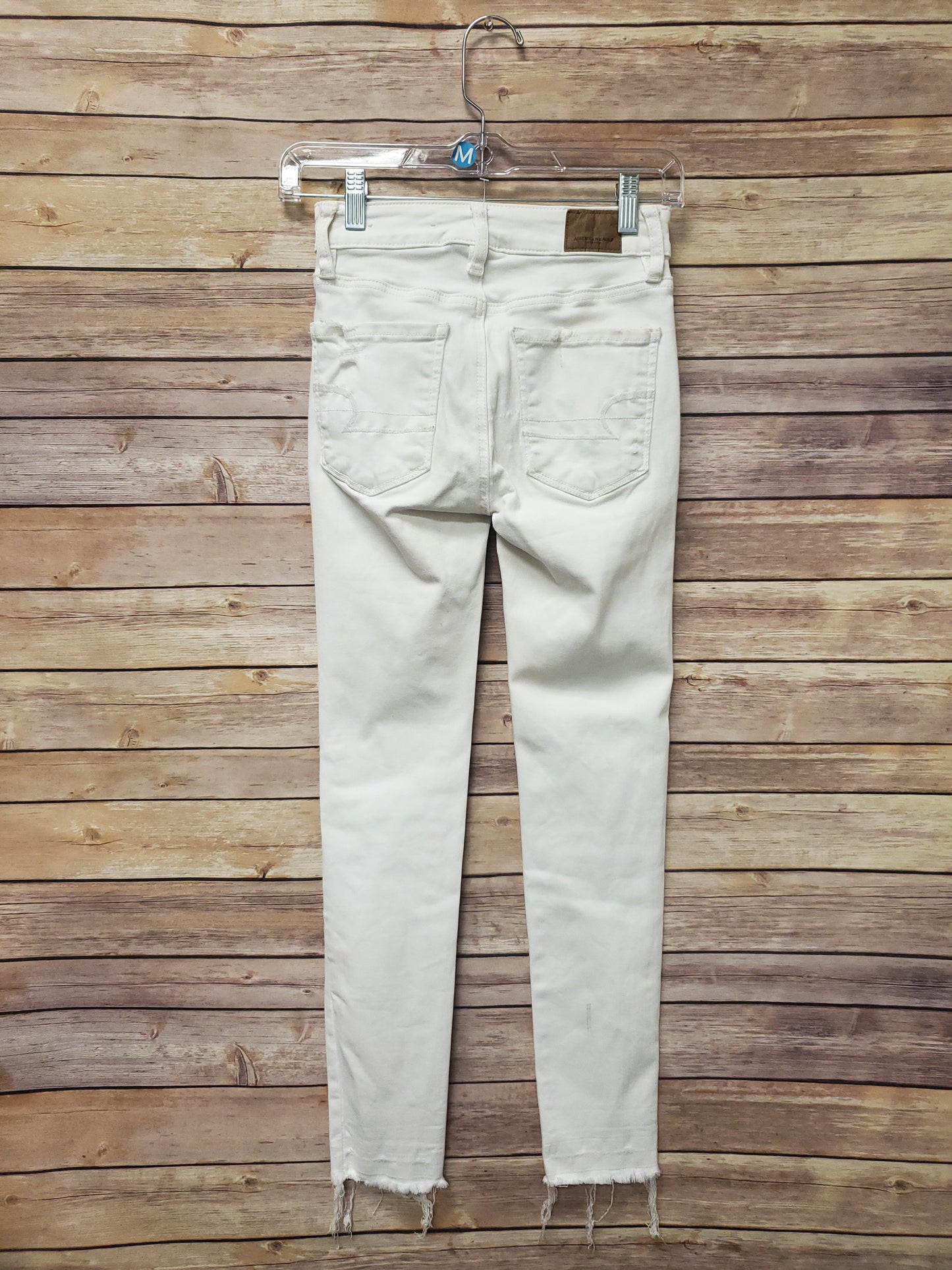 American Eagle White Skinny Distressed Jeans. Size 00. #95