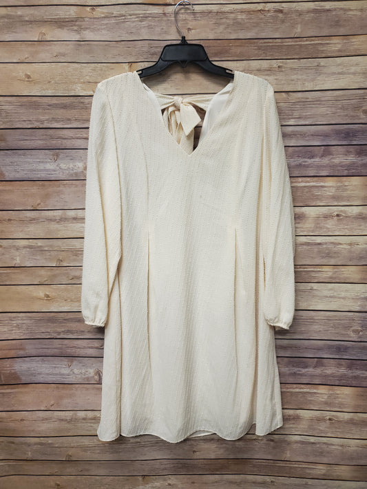 International Concepts Cream/White Dress. Size M. NWT. # 97