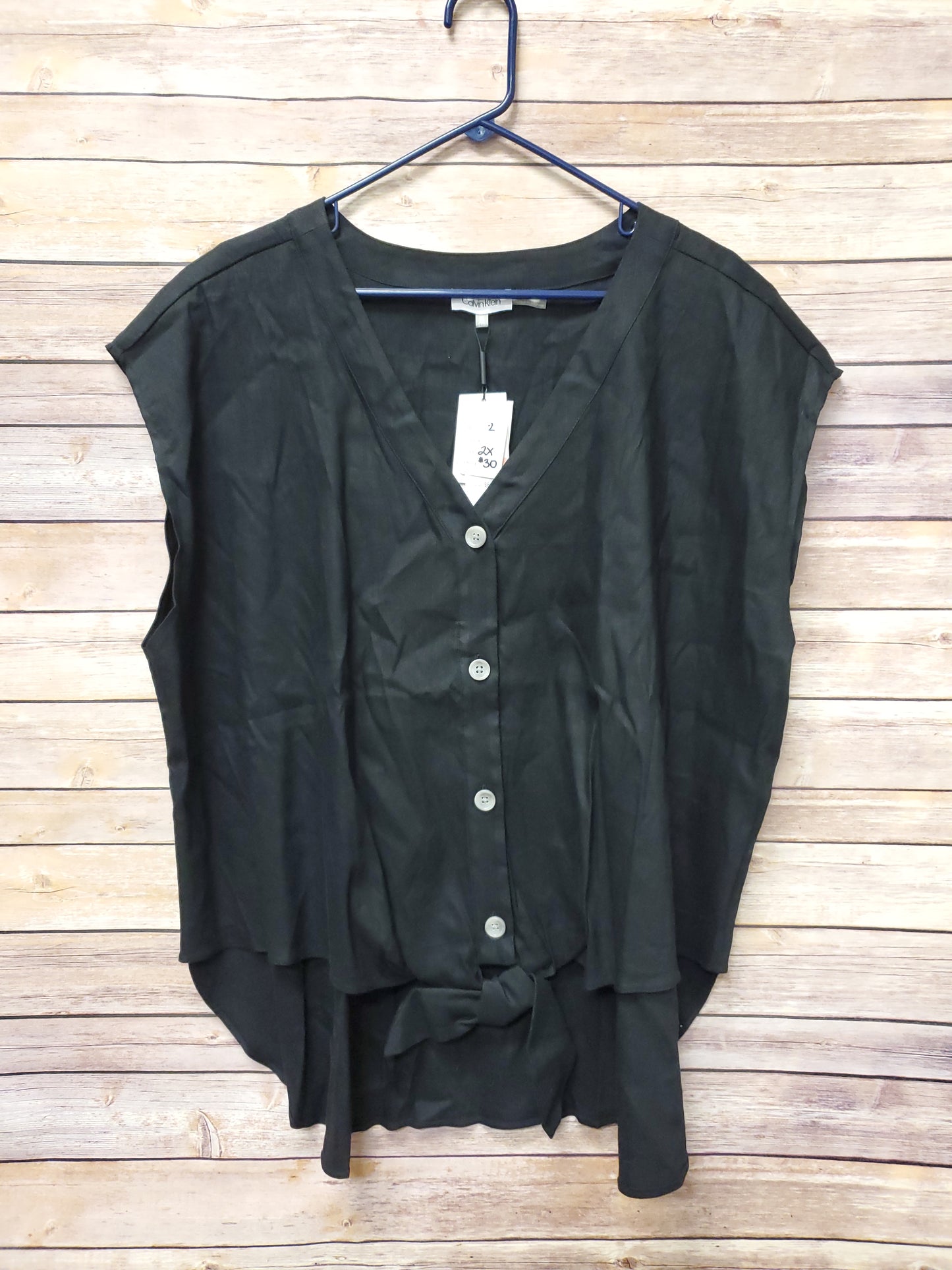 Calvin Klein Black Blouse. NWT. Size 2X. RS 2.