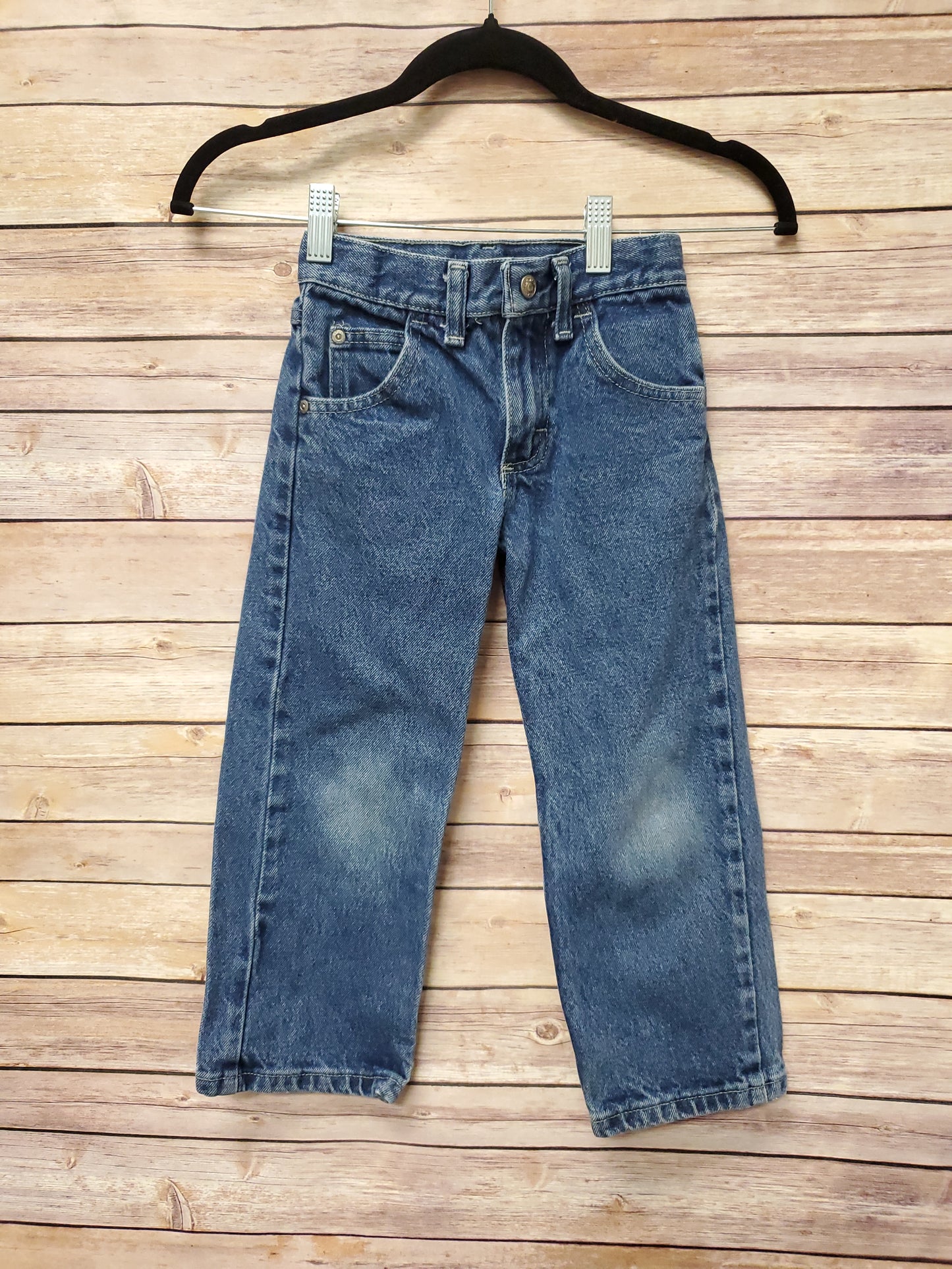 Wrangler Jeans. Kids Size 5 Slim. RS 50