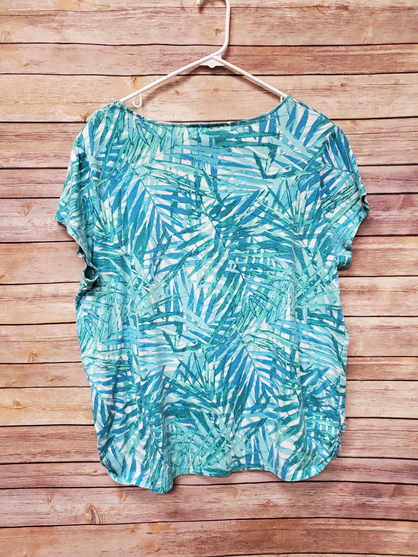 White Stag Blue/Teal Palm Tree Leaf Blouse. Size 2XL. RS 68