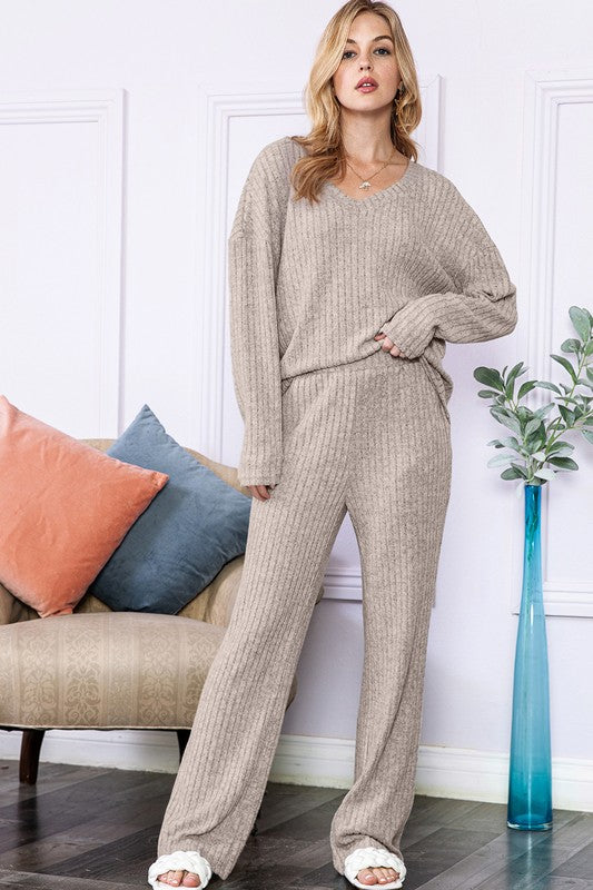 Slouchy Beige ribbed knit loungewear set - Scarlett's Riverside Boutique 