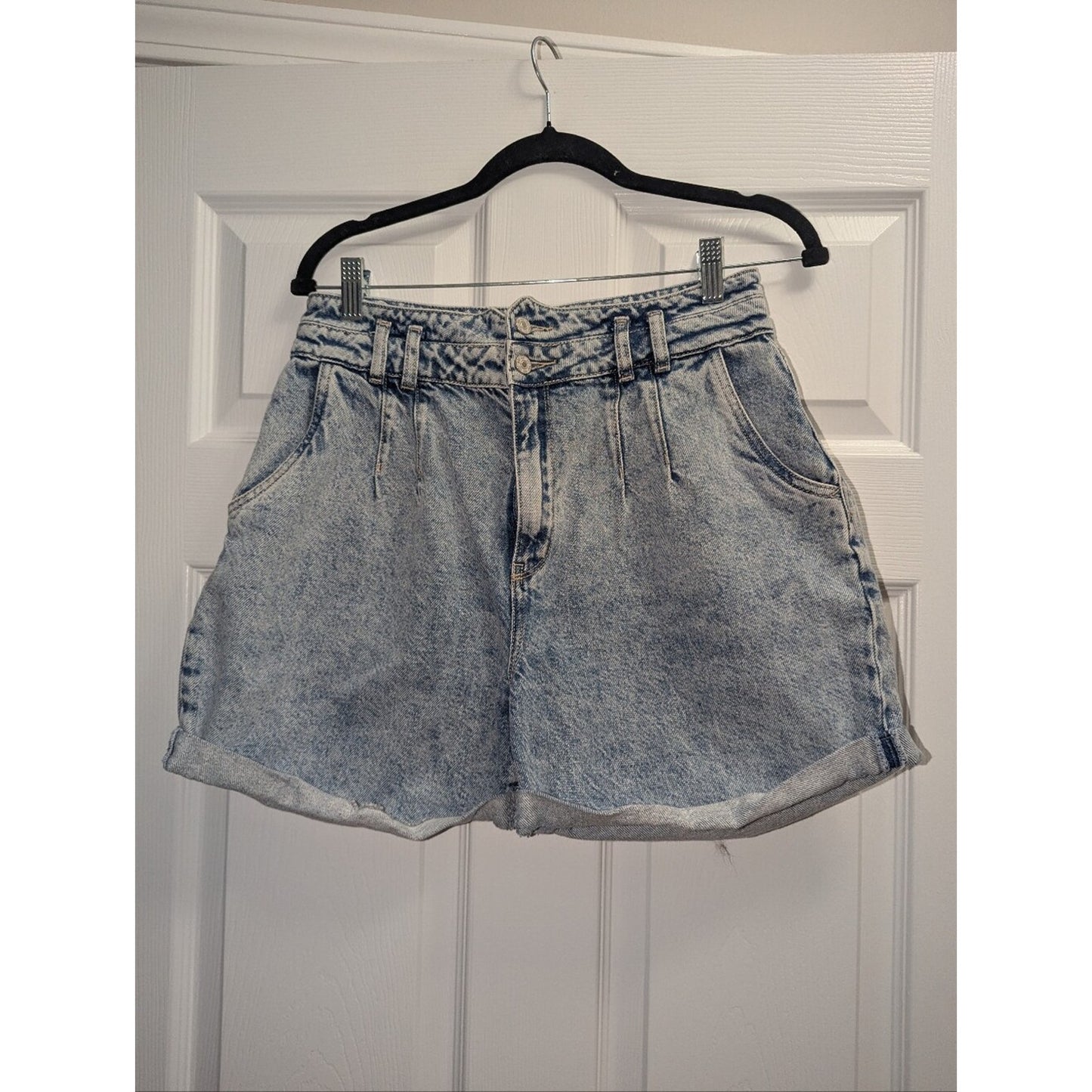 NAF NAF Paris Denim Shorts Women’s Size 10 High Rise Acid Wash Cuffed Jean Short