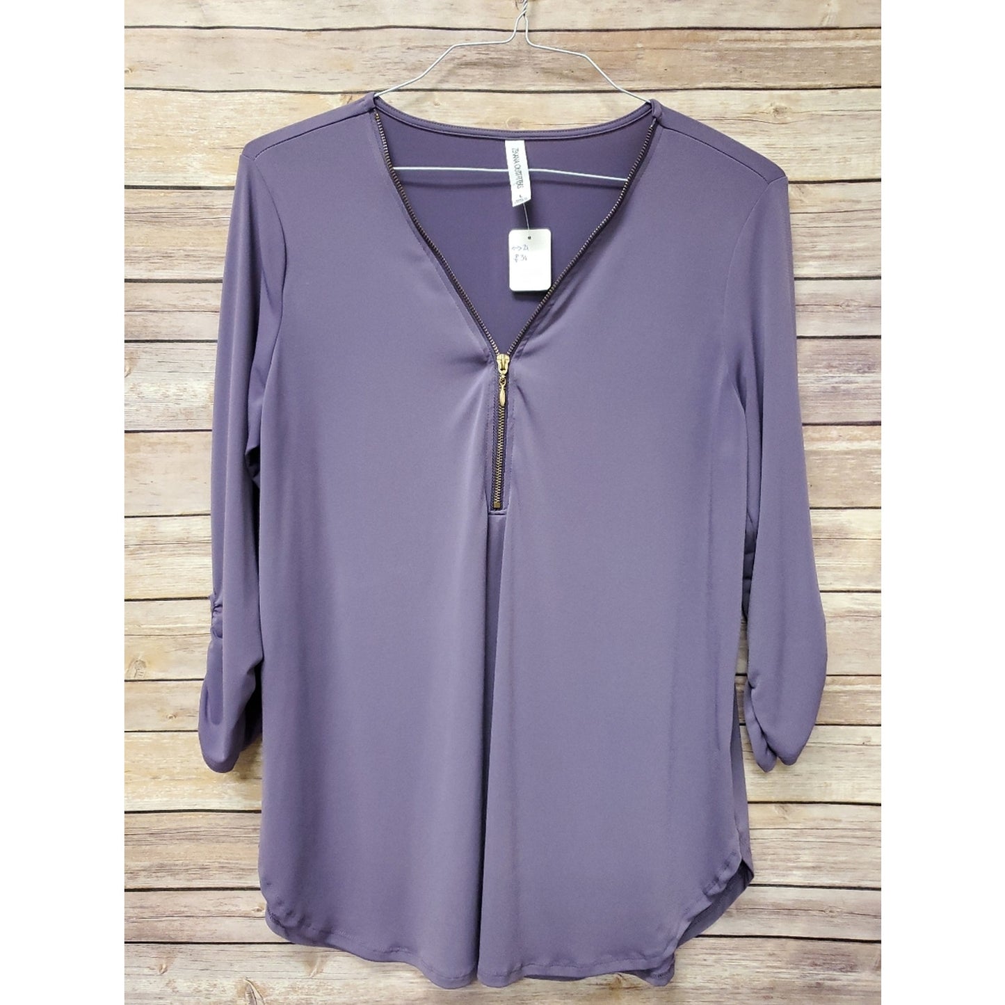 Zenana Outfitters Purple Zip Neck Blouse Women’s Large 3/4 Ruched Sleeve Stretch