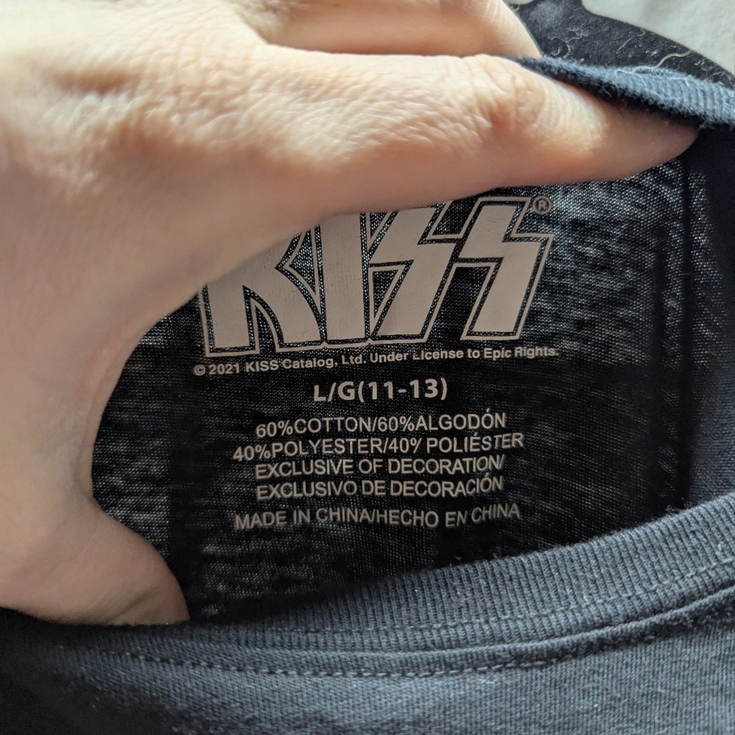 KISS Graphic Band Tee Size L Black Floral Logo Rock T-Shirt #B36
