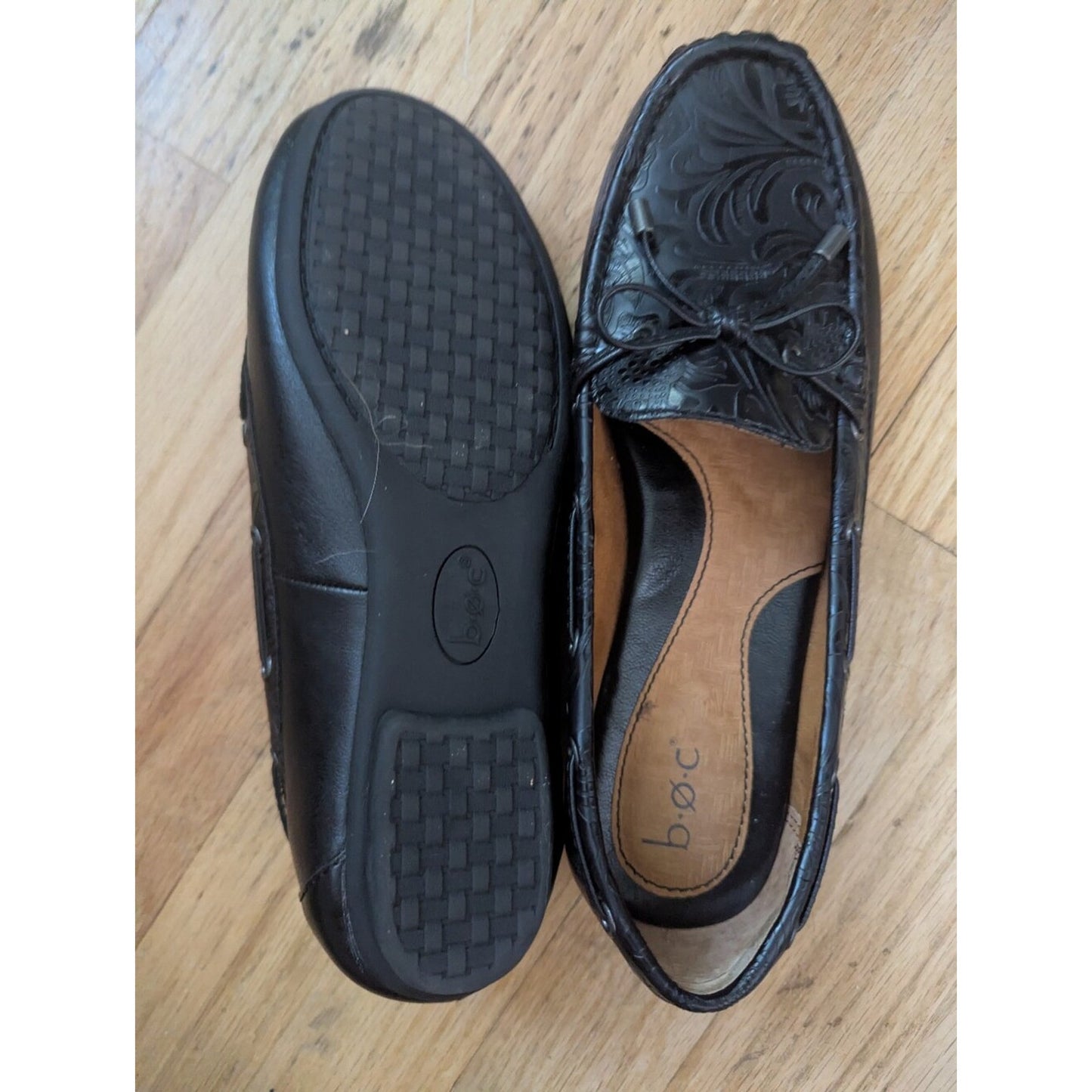 b.o.c Born Concept Womens Loafers 8.5M Black Embossed Floral Driving Moccasins