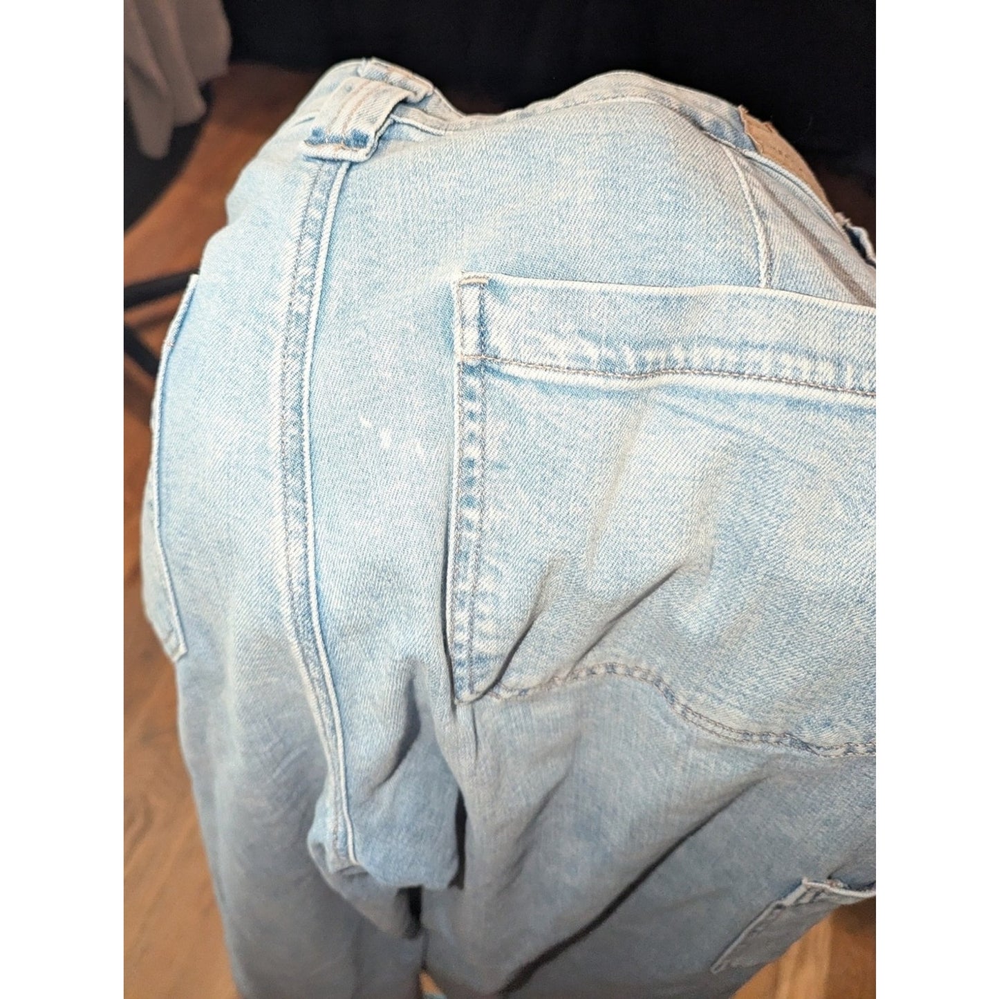 American Eagle Women’s Light Wash Wide Leg Cargo Jeans Utility Denim Pants S 12