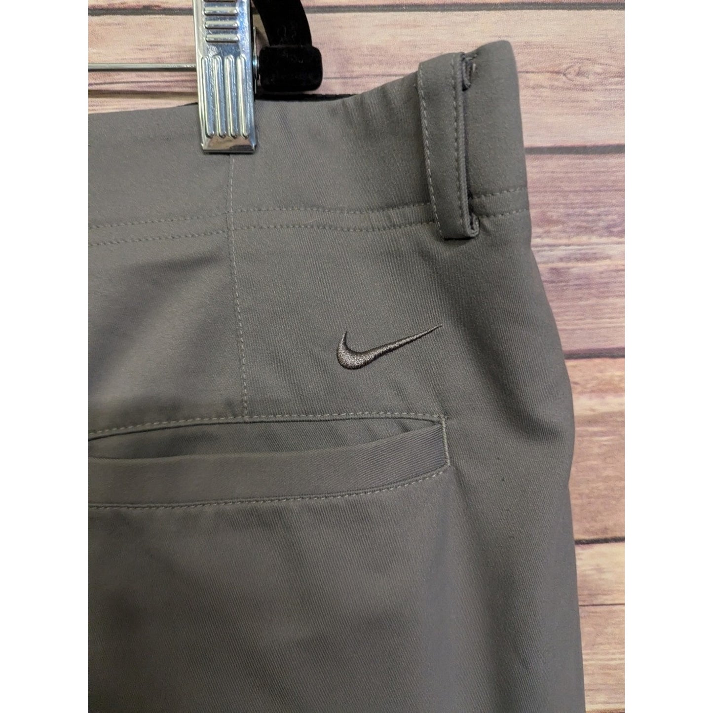 Nike Dri-FIT Gray Golf Pants Men’s 40x30 Flat Front Stretch Performance Trousers