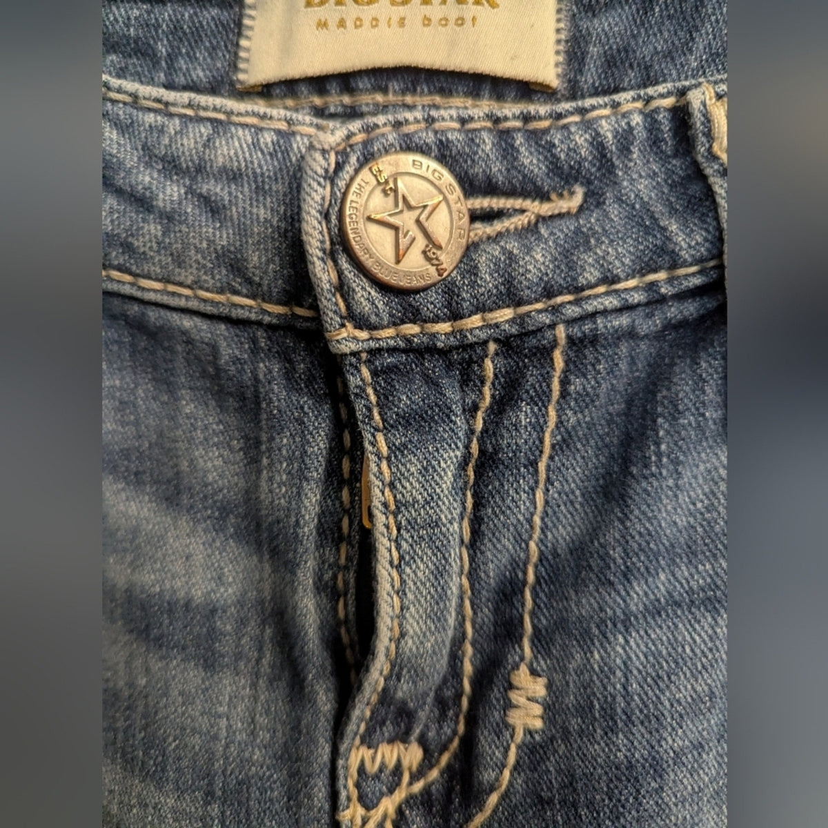 Big Star Maddie Bootcut Jeans | Medium Wash | 28R | 31” Inseam