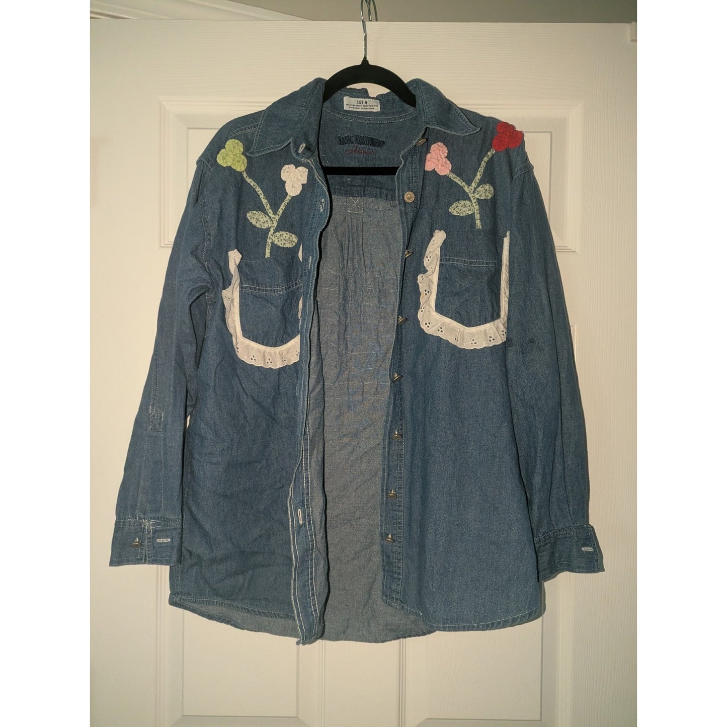 Western Country Collection Denim Button Up Shirt Jacket Women’s M Floral...