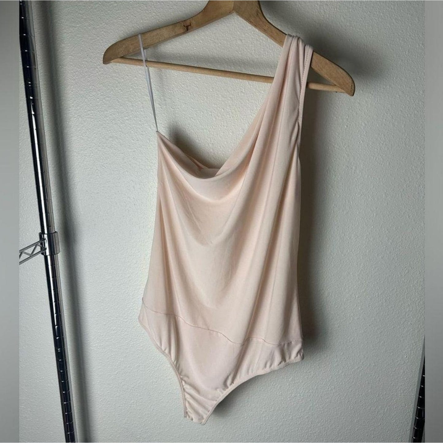 NWT Heatherly Blush One Shoulder Bodysuit Size M Draped Asymmetrical Top #C28