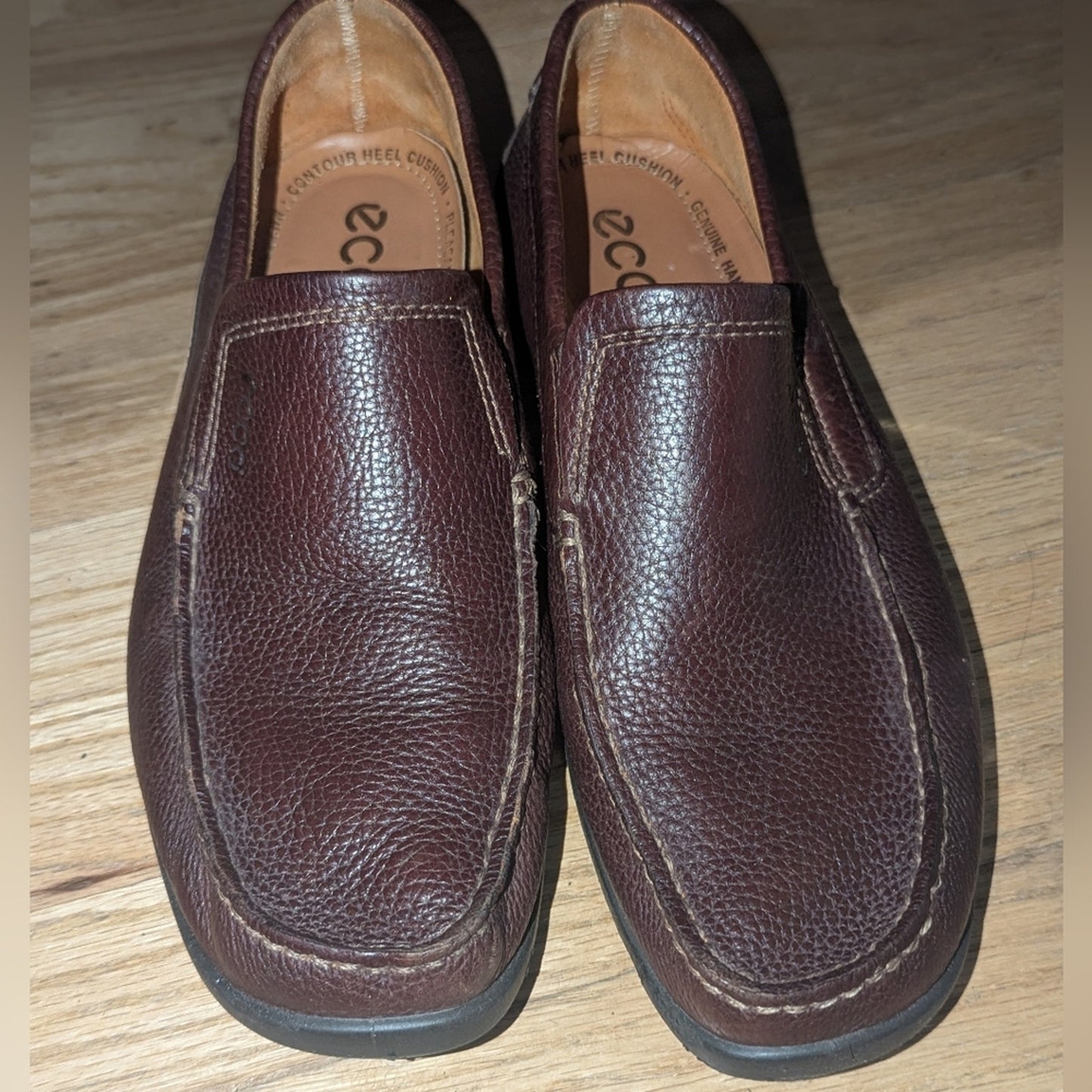 ECCO Men’s Size 43 D 9.5 Brown Leather Slip On Loafers Comfort Arch Support