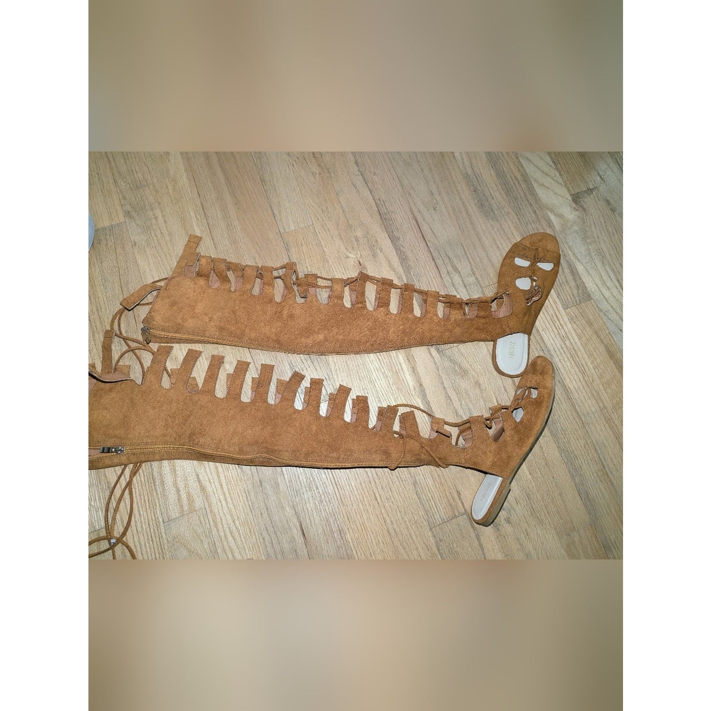 Sofree Women’s Suede Gladiator Sandals Size 9 Brown Lace Up Knee High Zip Flat S