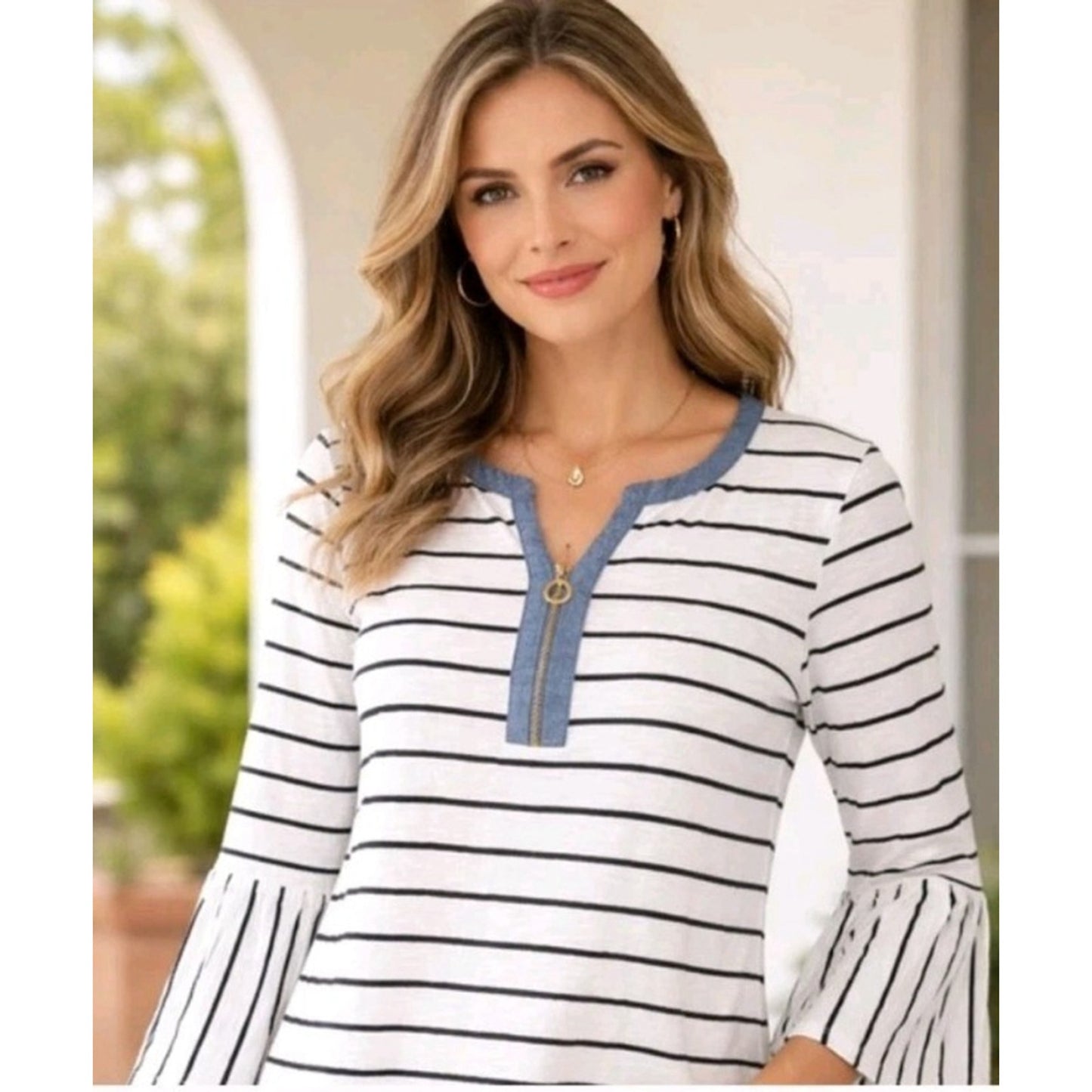 Jones New York Signature XL Striped Bell Sleeve Zip Neck Top White Black
