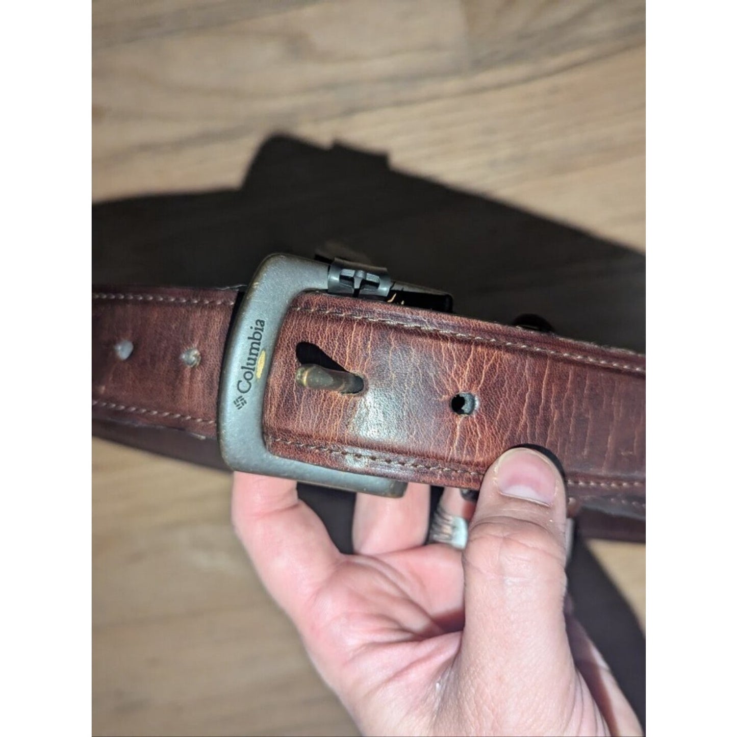 Columbia Sportswear Men’s Size 34 Brown Leather Belt Distressed Casual Outdoor B