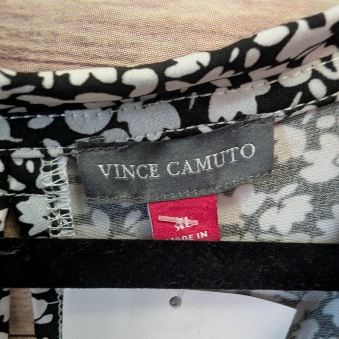 Vince Camuto Floral Crewneck Split Back Keyhole Tank Top. Sz XL #97