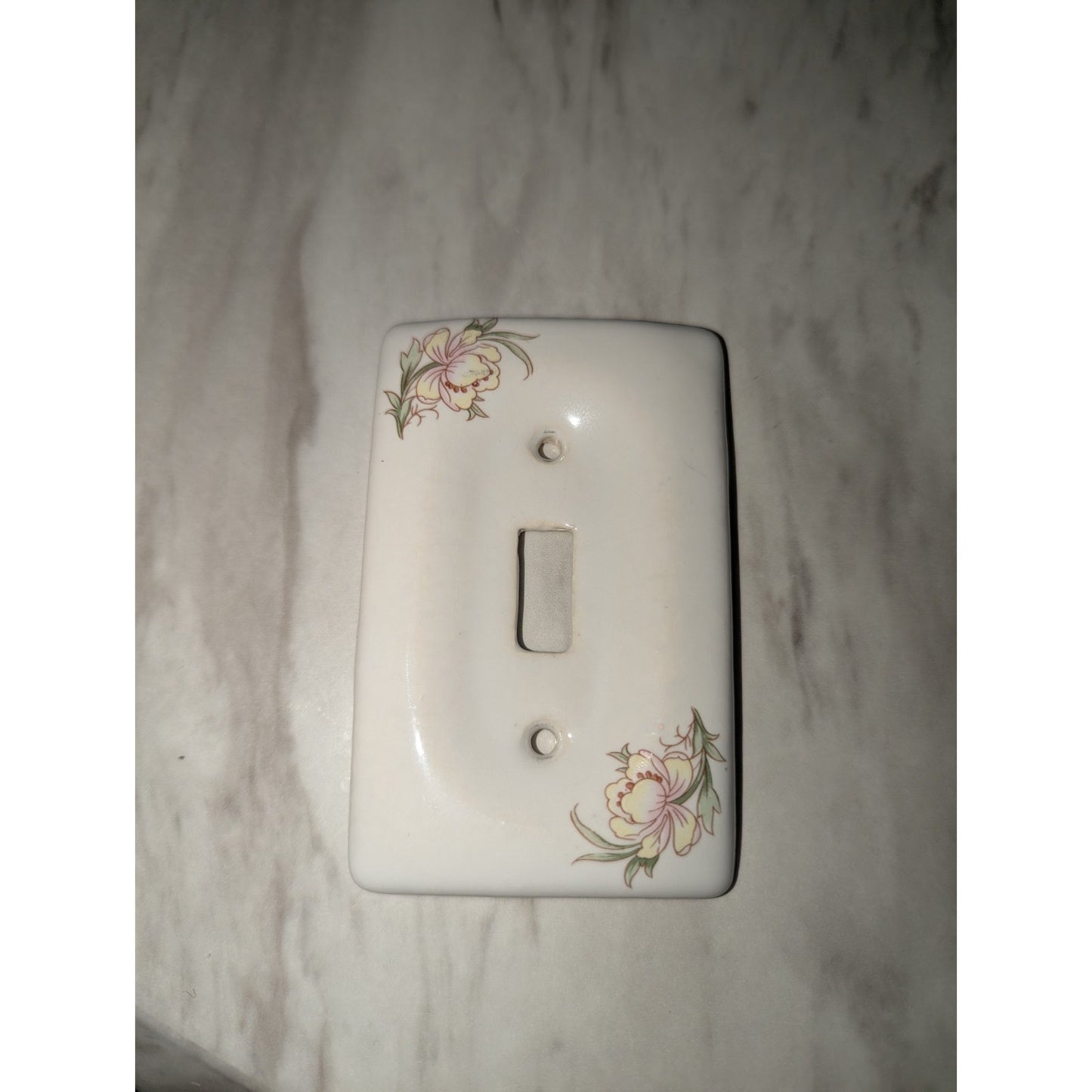 White Floral Porcelain Single Toggle Light Wall Switch Plate Cover Handpainted