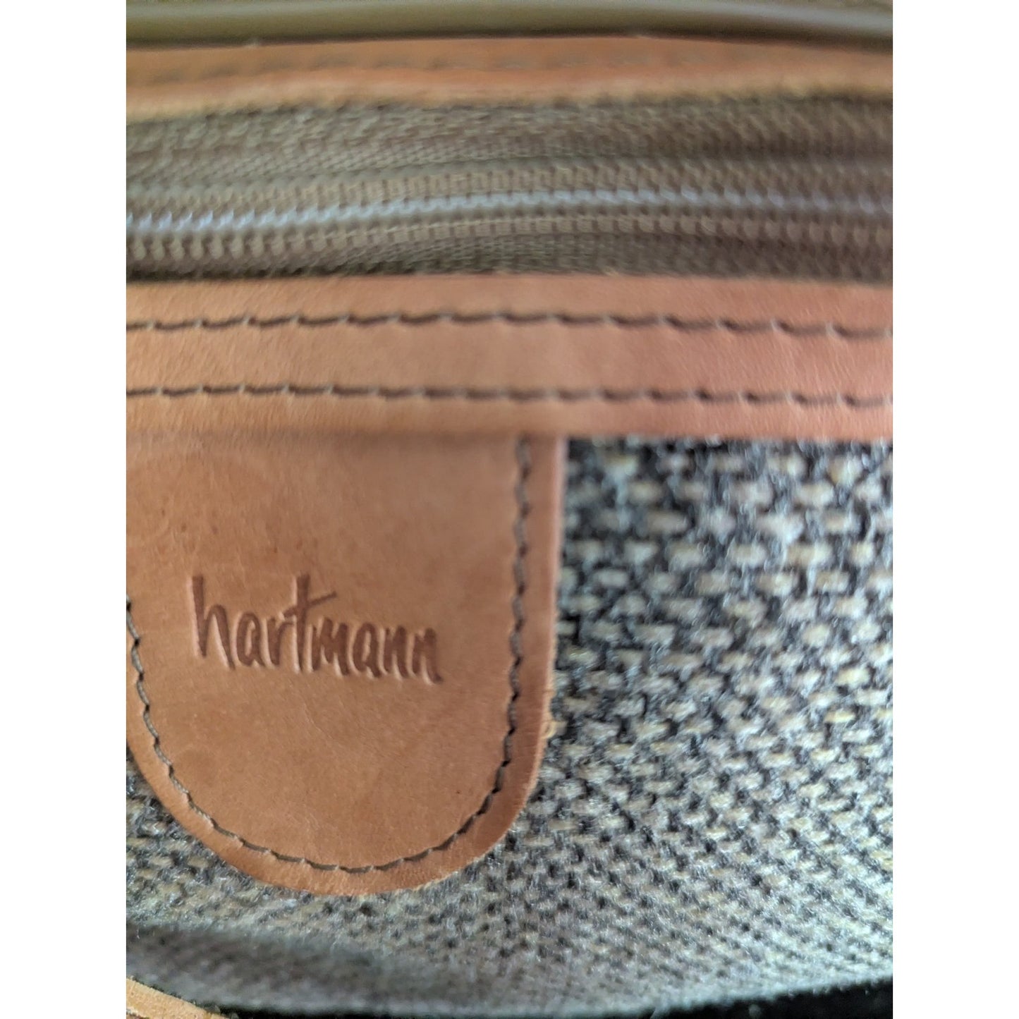Vintage Hartmann Tweed & Leather Carry On Duffle Cosmetics Case Luggage Bag 15"