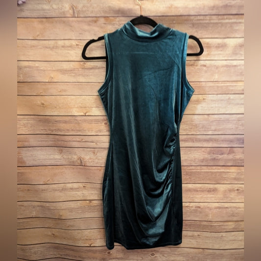 Y2K, NWTs, Emerald Green Velvet Sleeveless Dress Sz XS.
