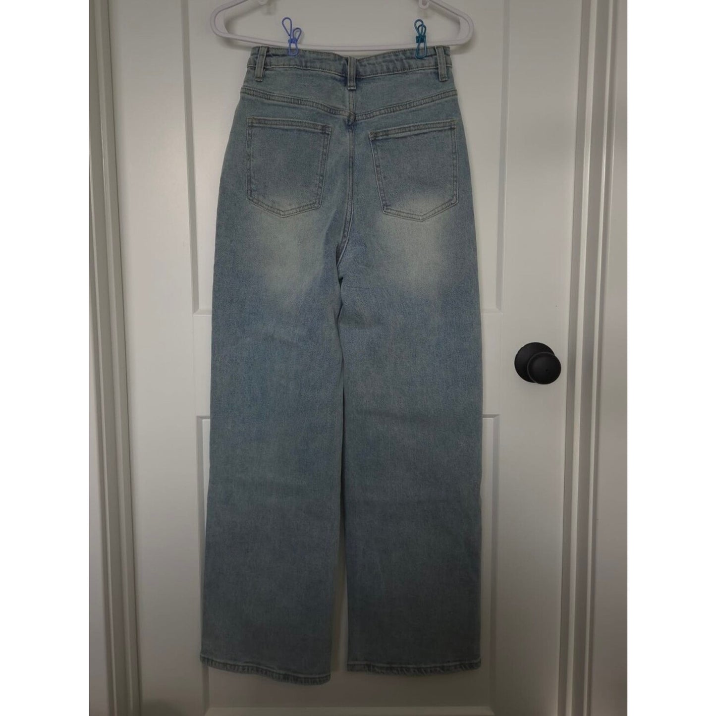 Commense Light Wash Wide Leg Women’s Jeans. NWTs Sz CS