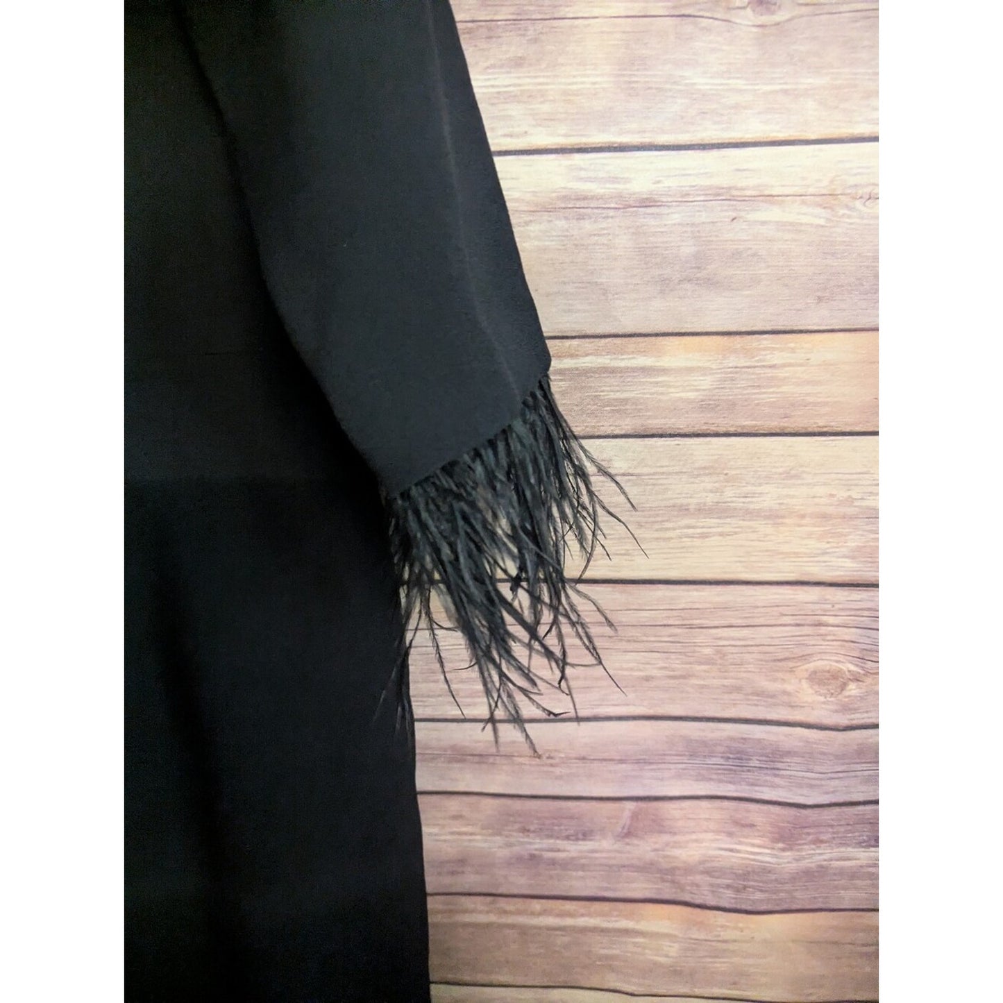Julia Jordan faux feather trim v neck crepe jumpsuit NWOT  Size 16