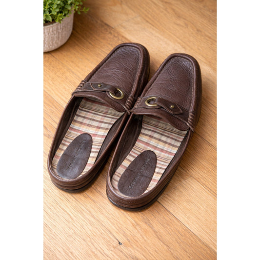 Aigner Whisper Brown Leather Loafers Women’s Size 6M Slip On Moc Shoes