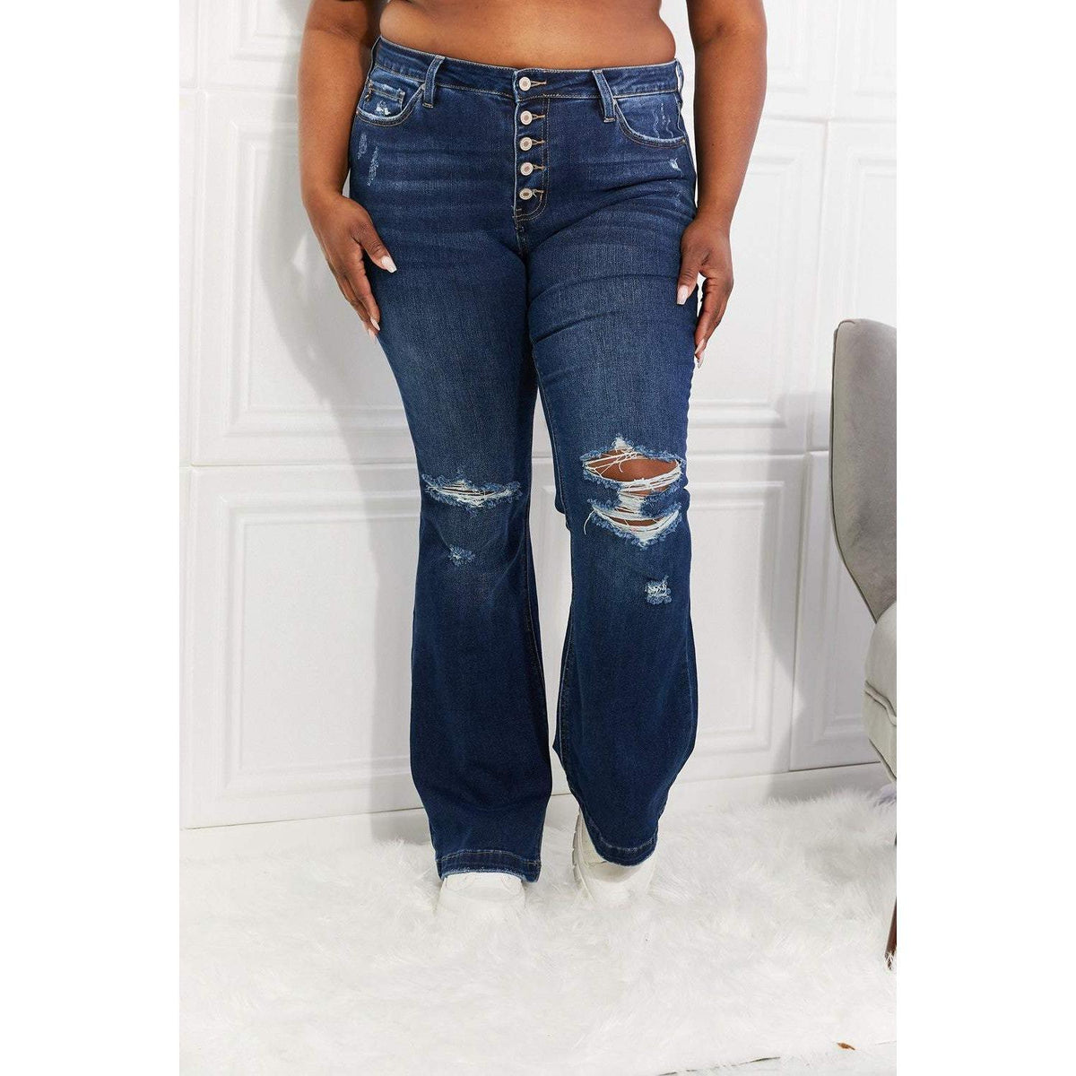 Kancan, dark wash Reese Midrise Button Fly Flare Jeans